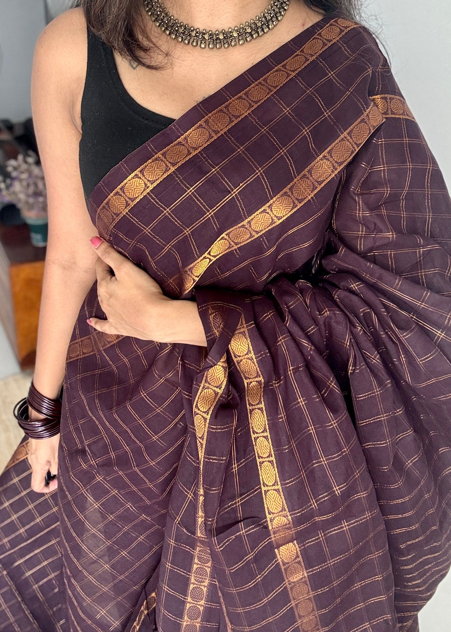 Purple Brown adayar zari kattam, sungudi cotton, with contrast blouse fabric - YCCOTNAZKR02