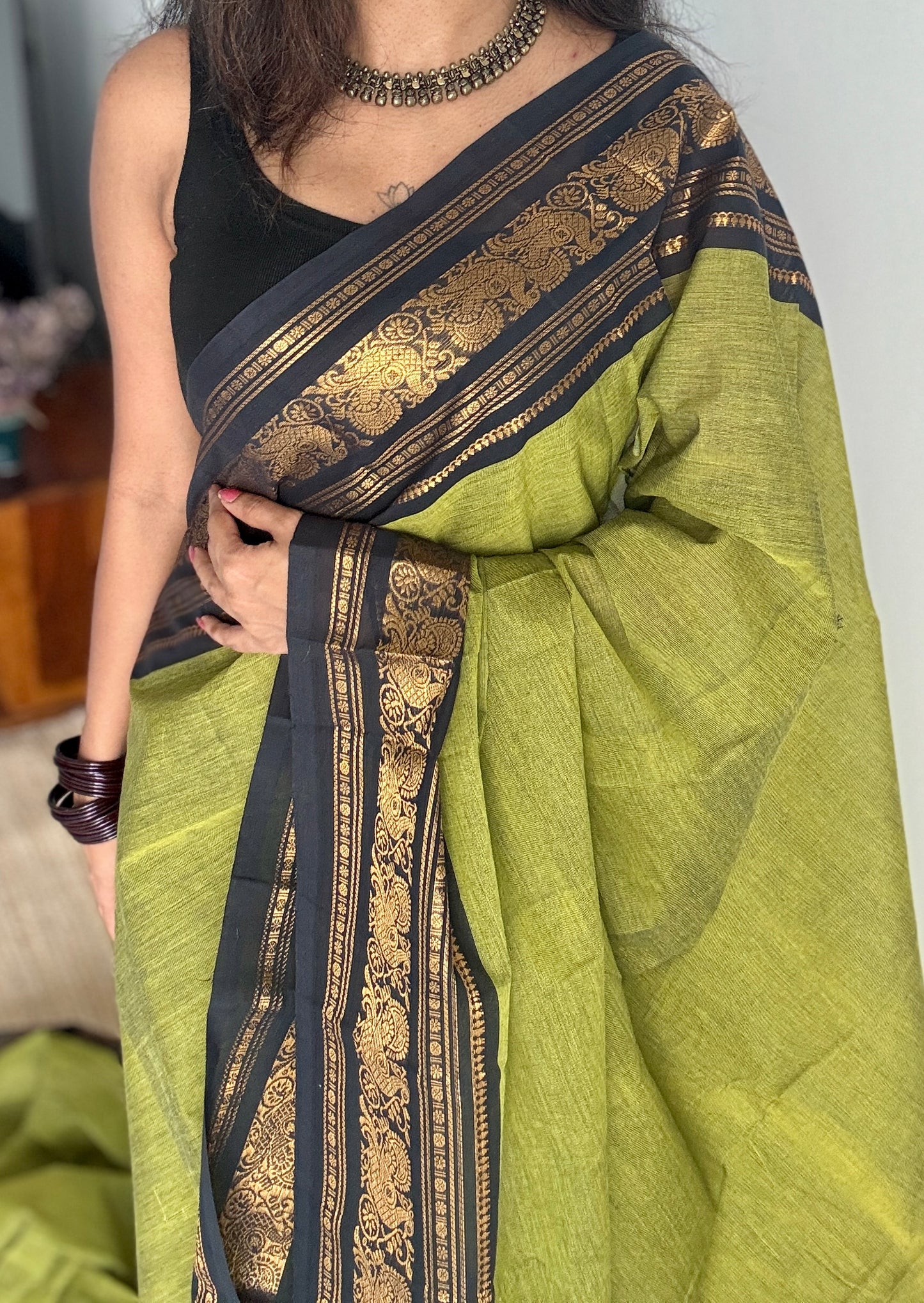 Green with Black Contrast Peacock Motif Border - Chettinad Cotton - YCCOTNCLWB09