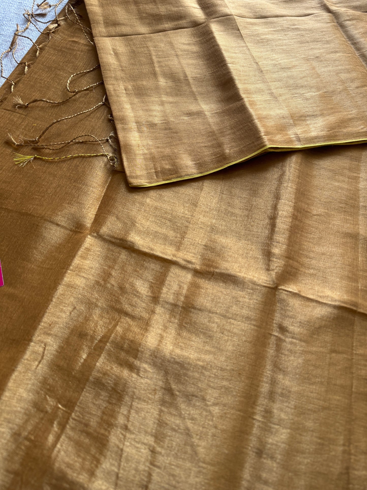 Antique Gold - Tissue YCBCMT01