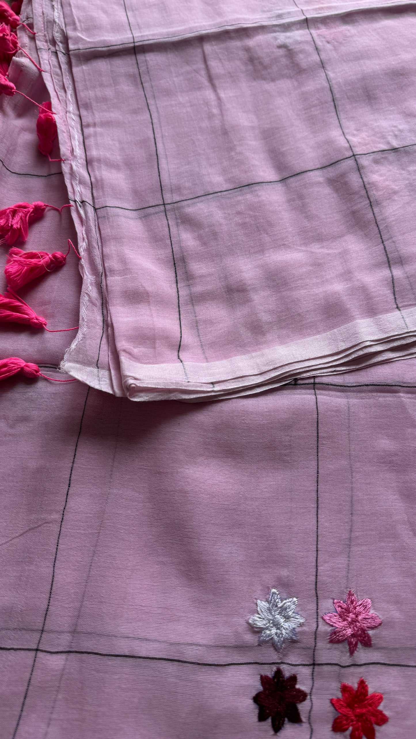 Checkered pink, flower embroidery, mul cotton YCBCMCM23