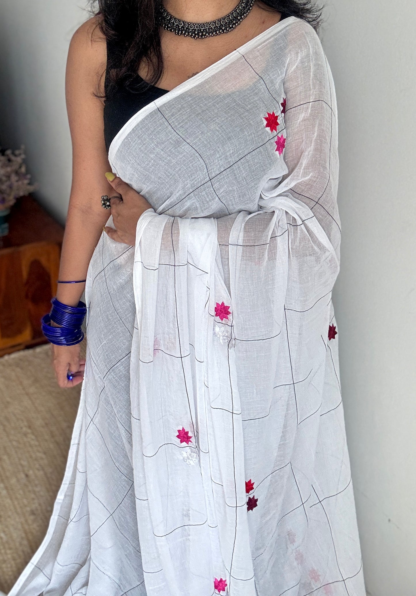 Checkered white, flower embroidery, mul cotton YCBCMCM20