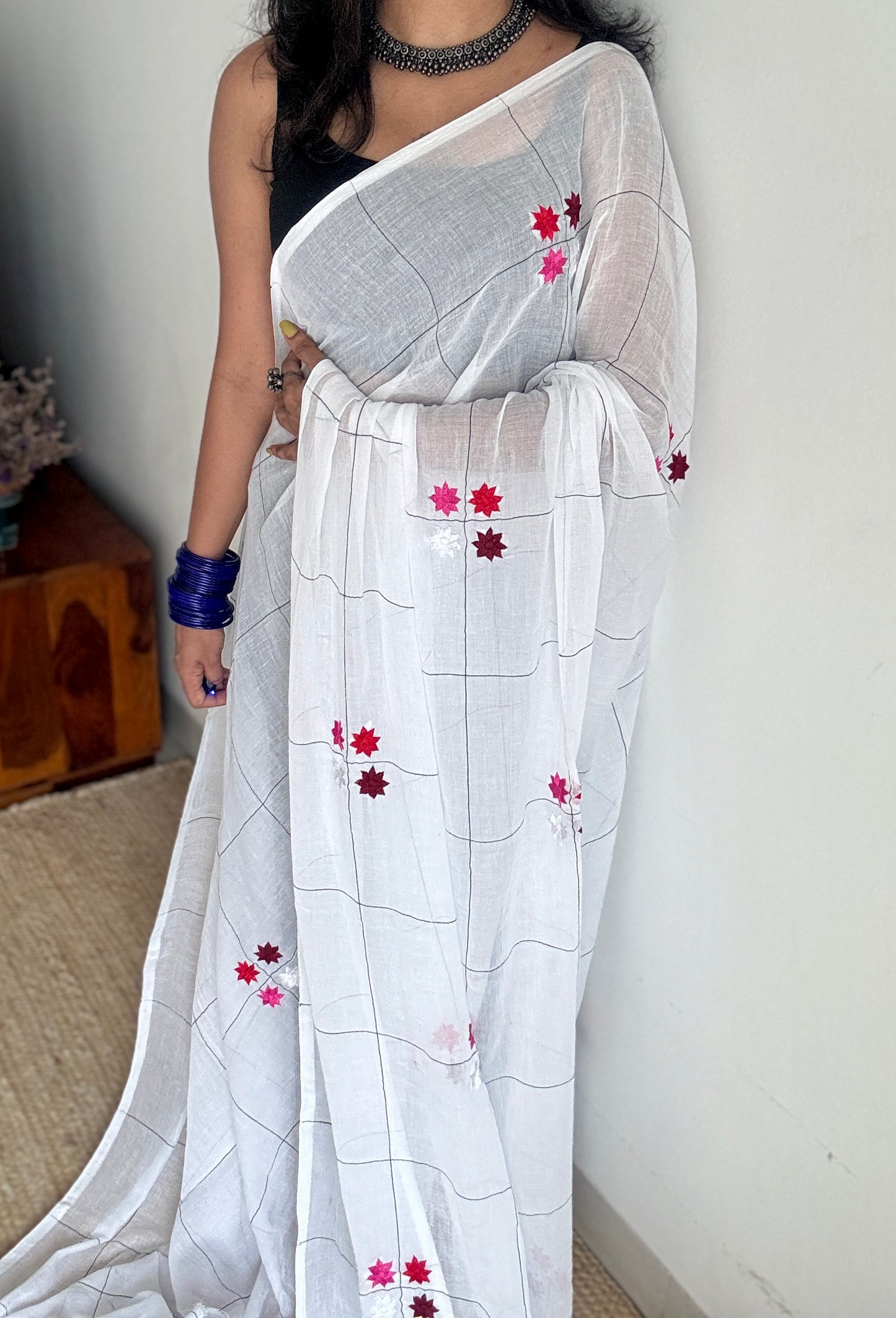Checkered white, flower embroidery, mul cotton YCBCMCM20