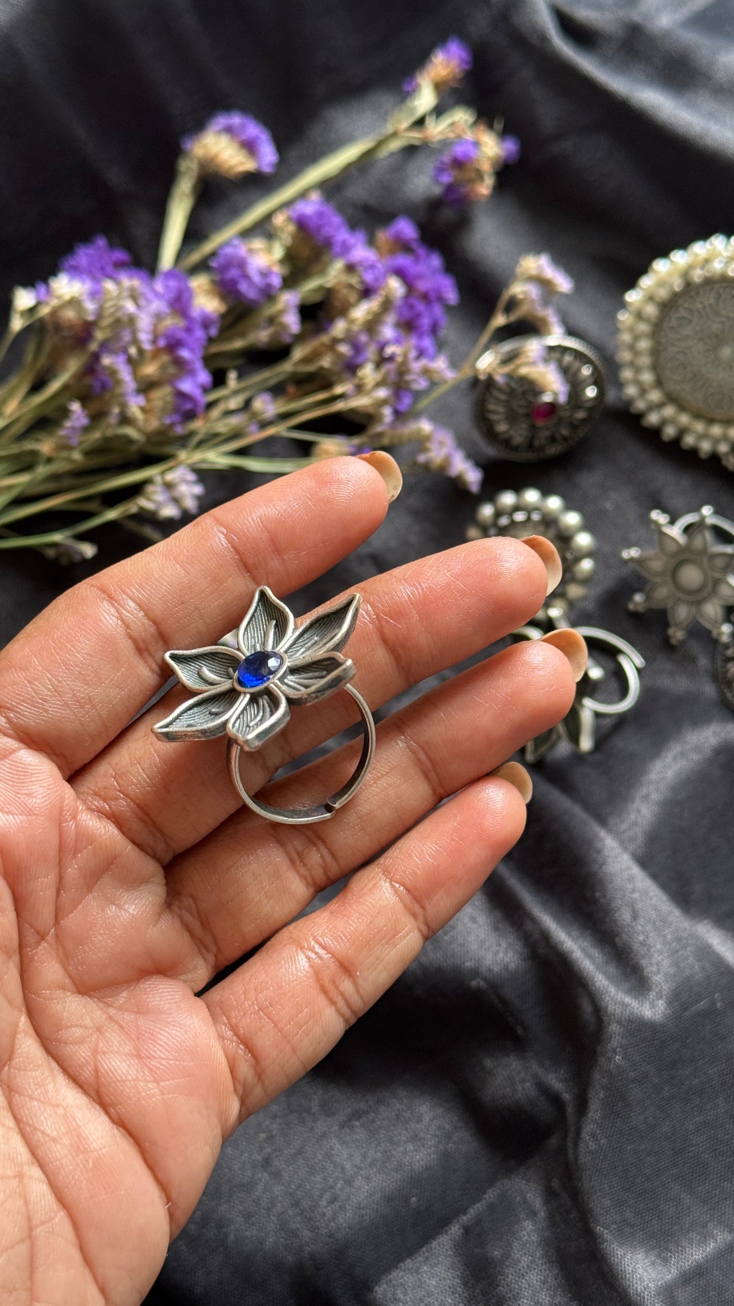 Antique Bloom - Adjustable Floral Ring, Royal Blue Stone - YCOSFR35