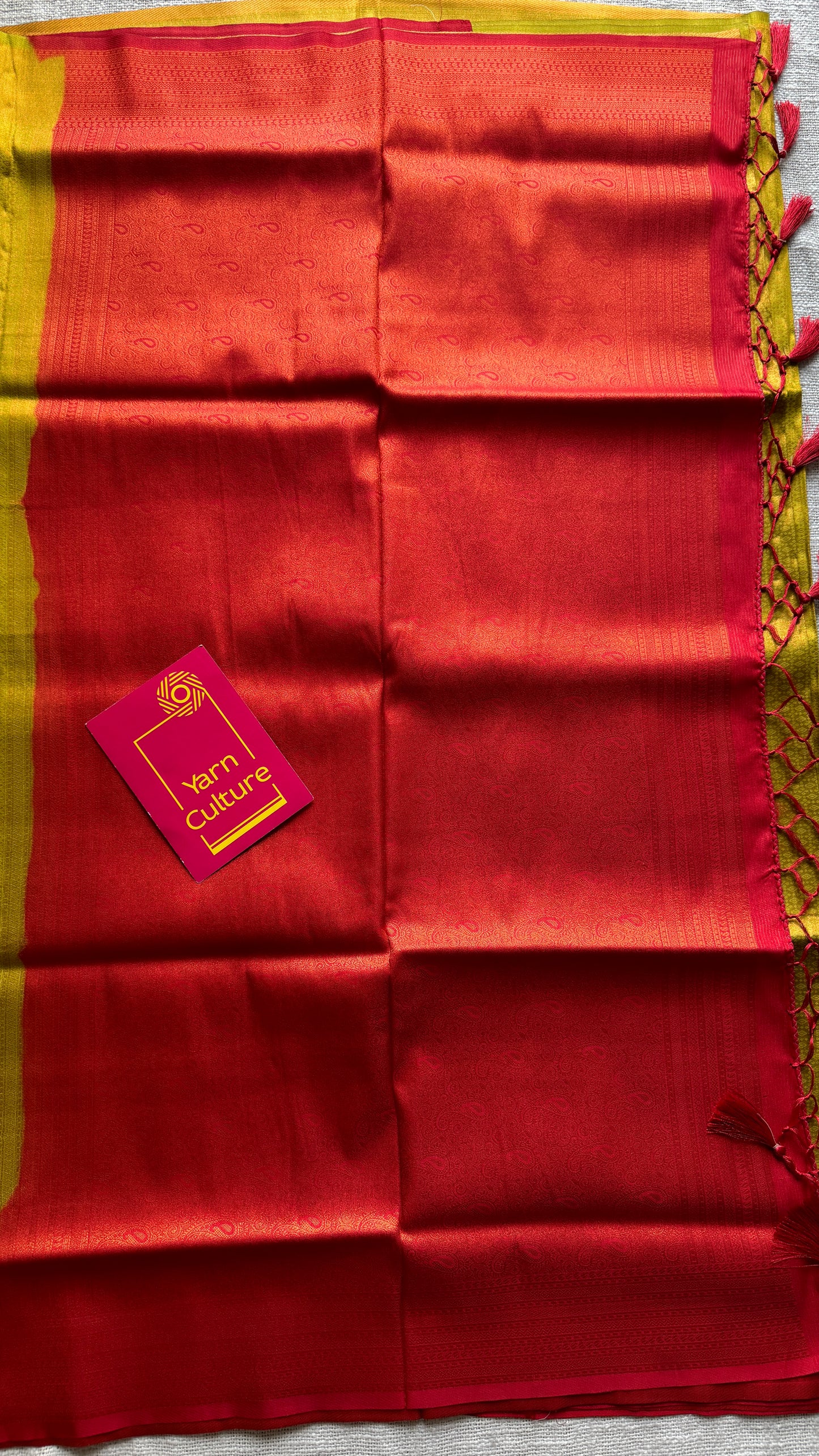 Varnika - Light green with red, semi-silk YCDOSKS06