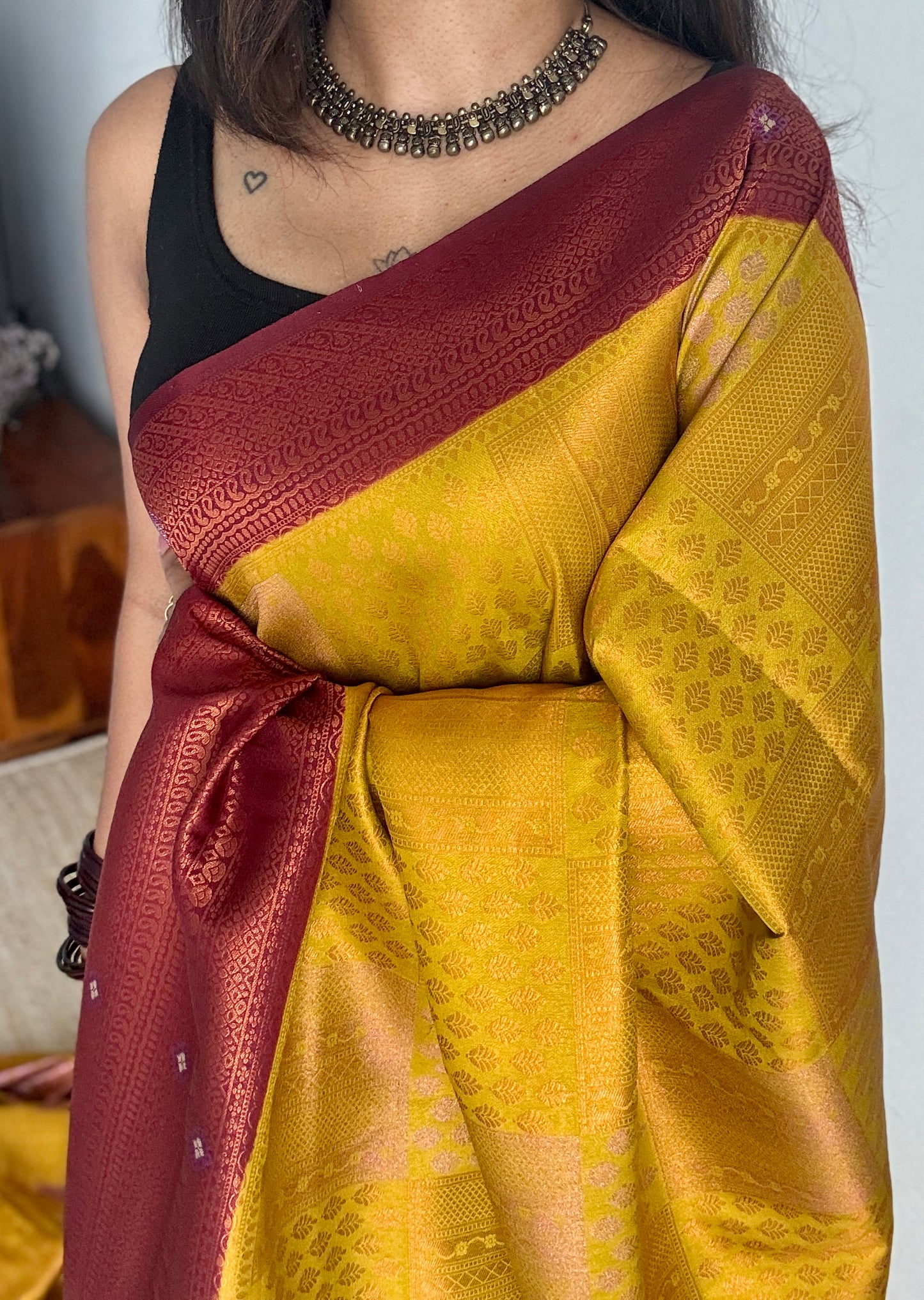Sugandhi - Light green with maroon, semi-silk