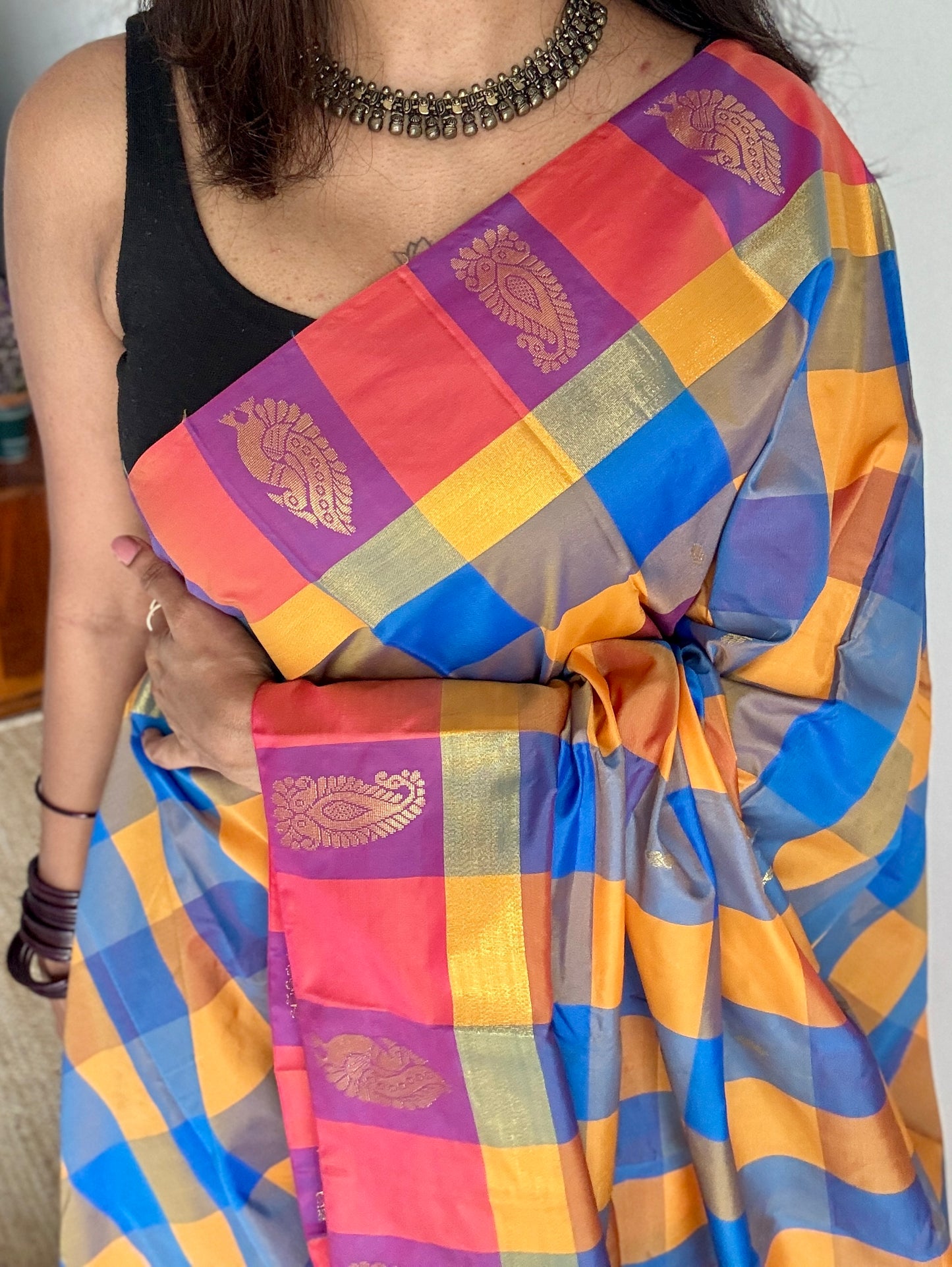 Paalum Pazhamum Canvas - Checkered Pattern, Semi-Silk