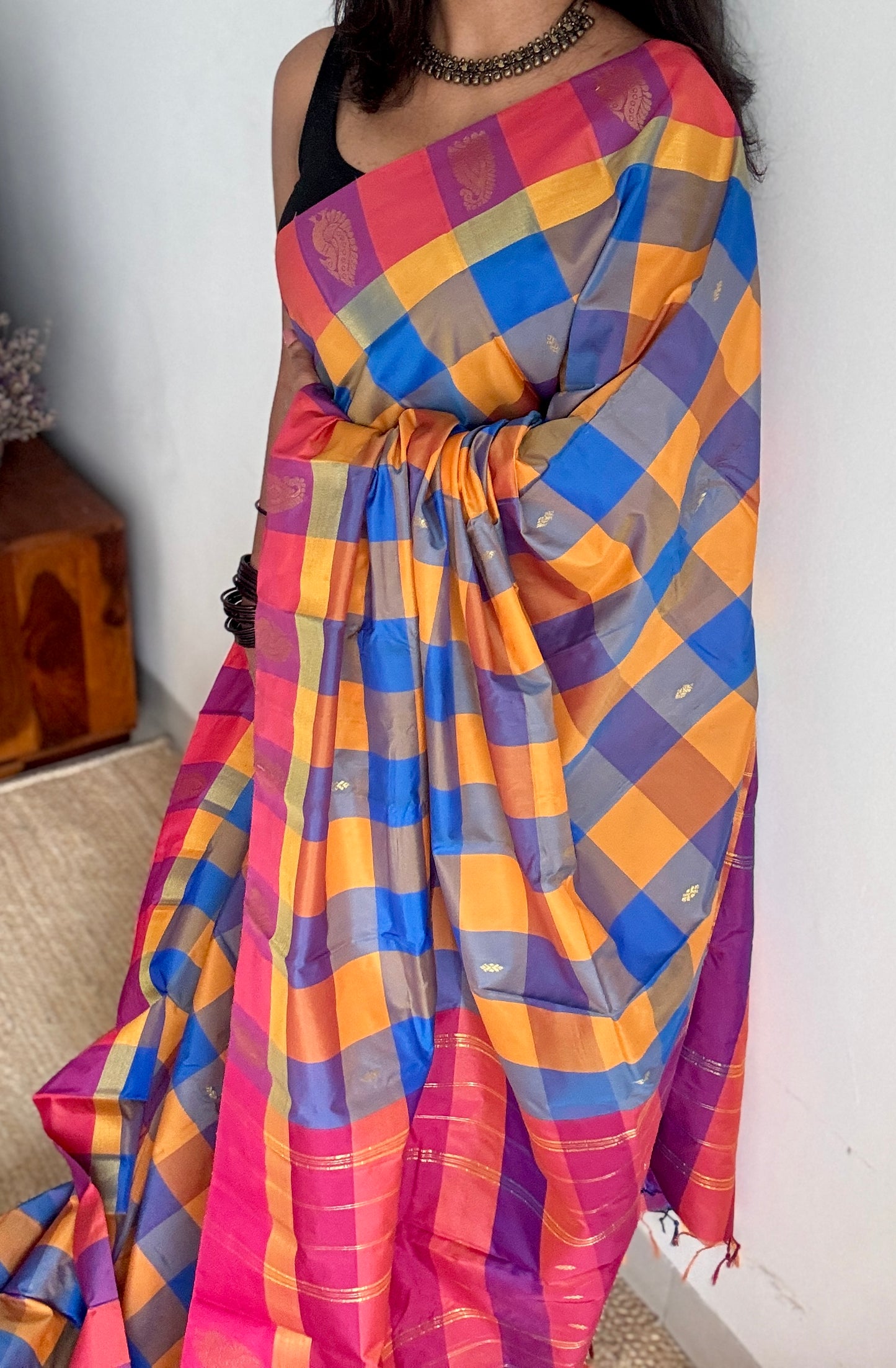 Paalum Pazhamum Canvas - Checkered Pattern, Semi-Silk