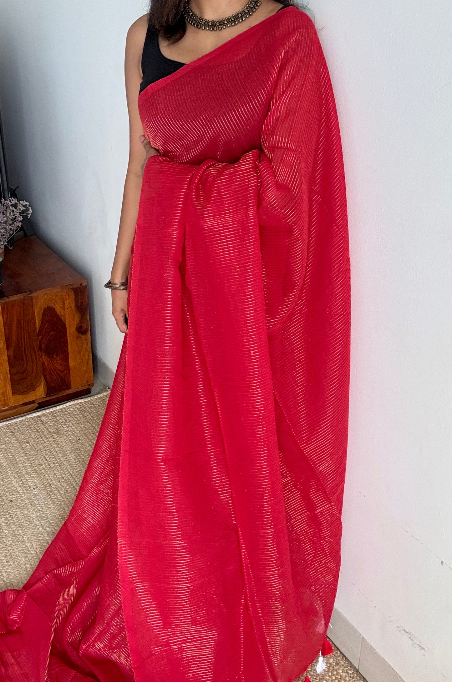 Red Chilli - Red & gold stripes, mul cotton