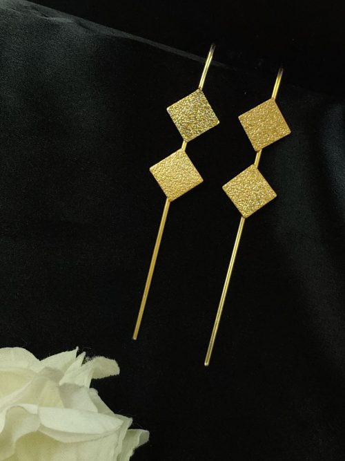Gold plated earcuff, square - YCGPECF426