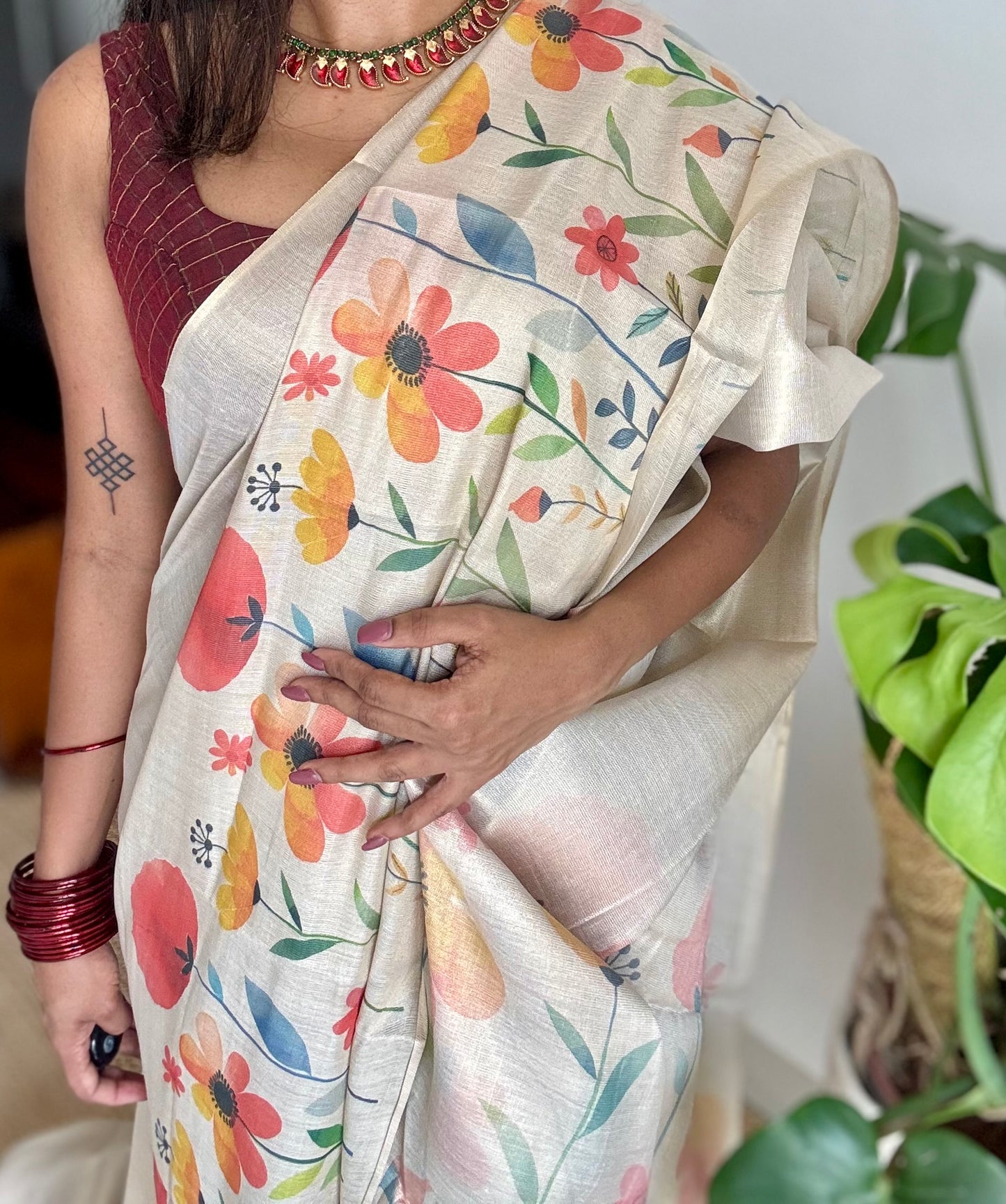 Sandal soft semi tissue saree, multicoloured floral prints - YCIEON82