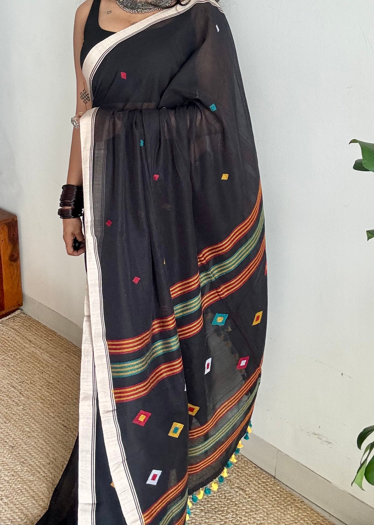 Handloom Bengal soft cotton saree, black with woven buttas and beige borders - YCBCMCSE37