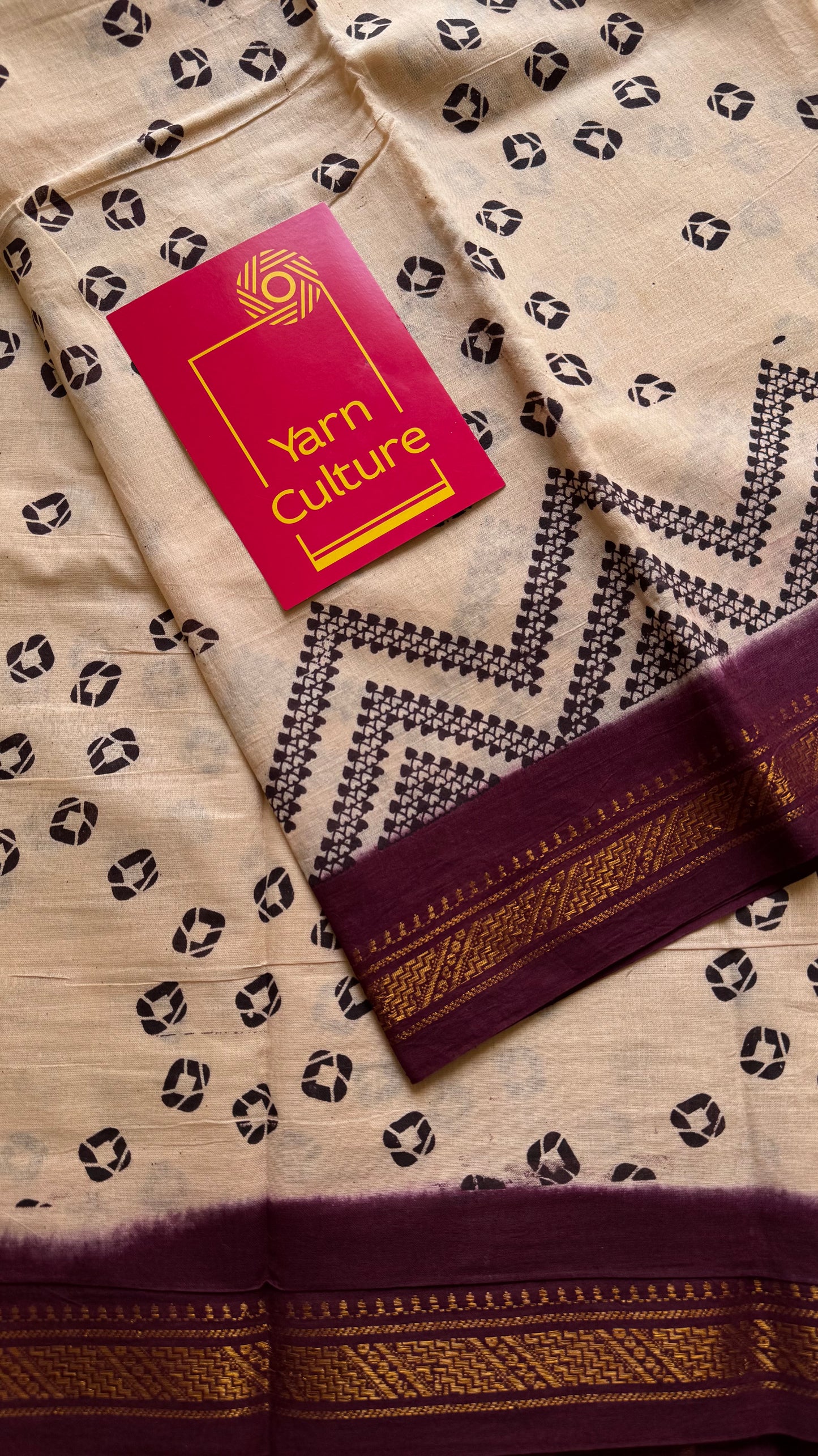 Ivory with maroon contrast, kattuchayam dyed madurai cotton saree - YCCOTNMA239