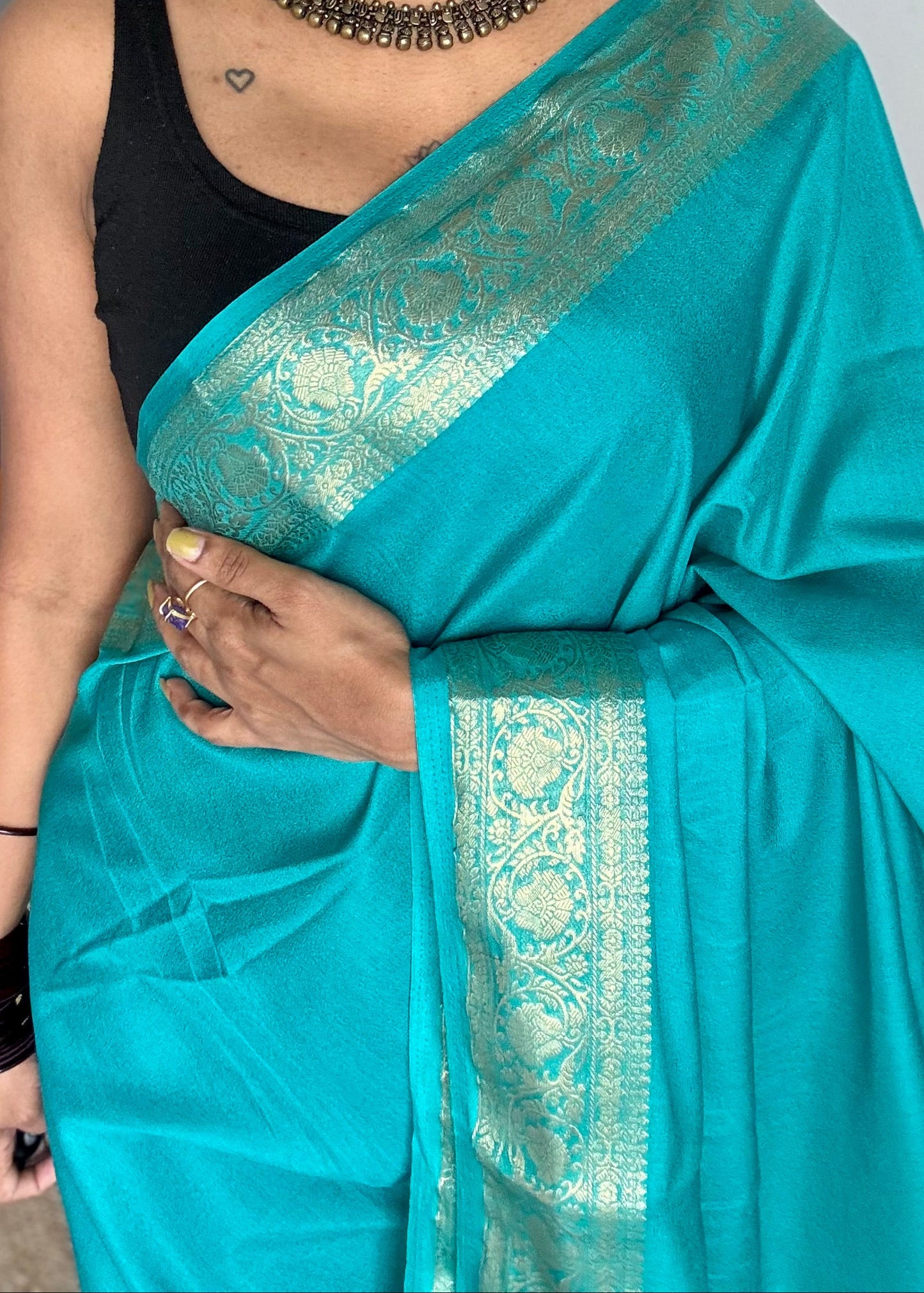 mysore semi crepe silk saree, mango motif zari border saree, mysore silk saree, lightweight silk saree, festive silk saree, traditional silk saree