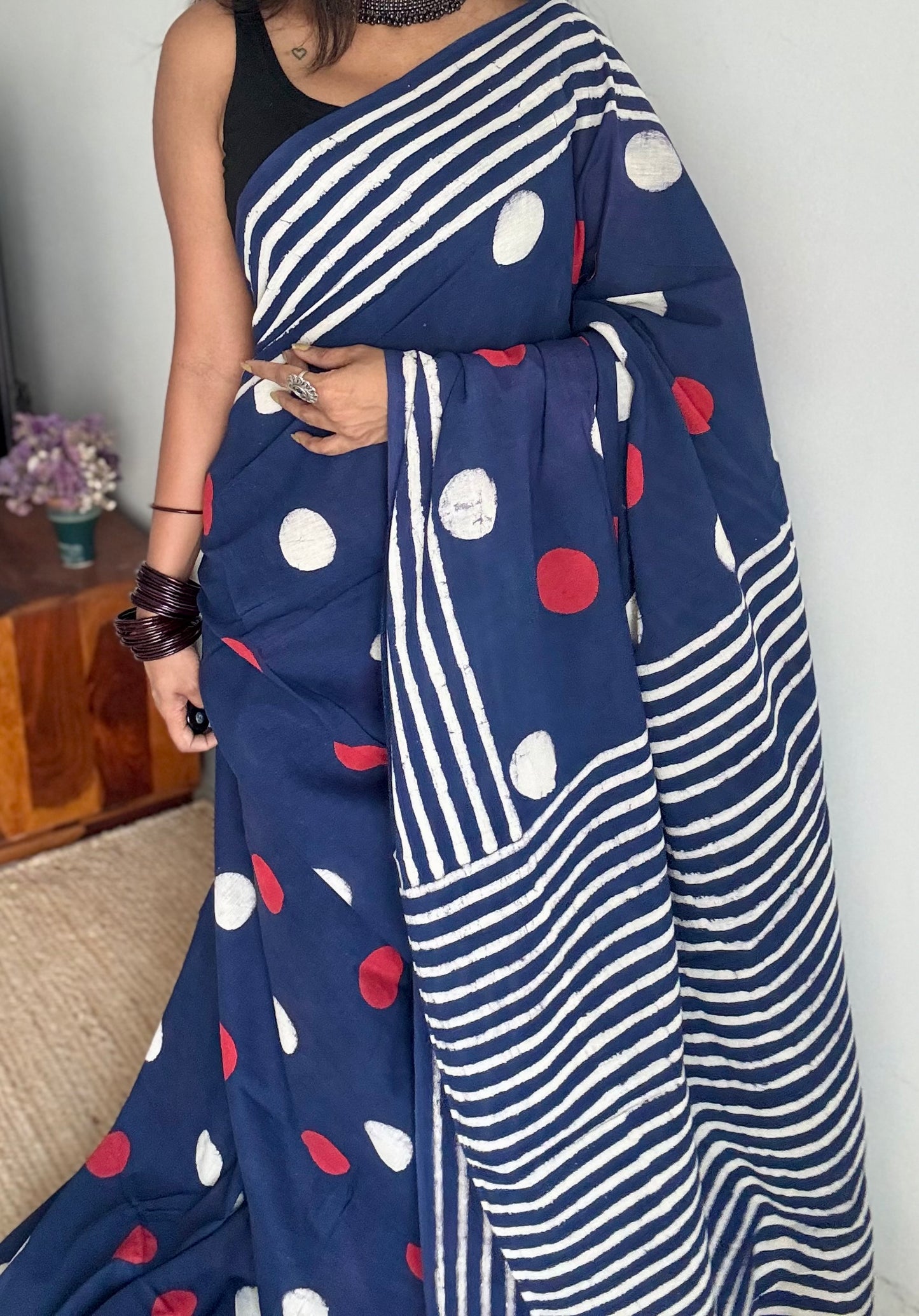 Indigo with red and white cirlce motifs, block printed soft cotton saree - YCTORCMA11