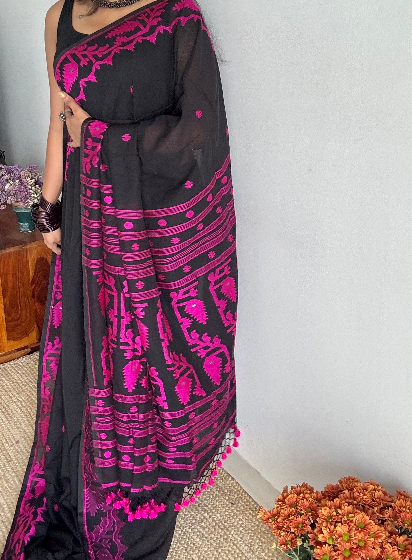 Black with magenta contrast jamdani saree in soft handloom cotton - YCBCJDFE380