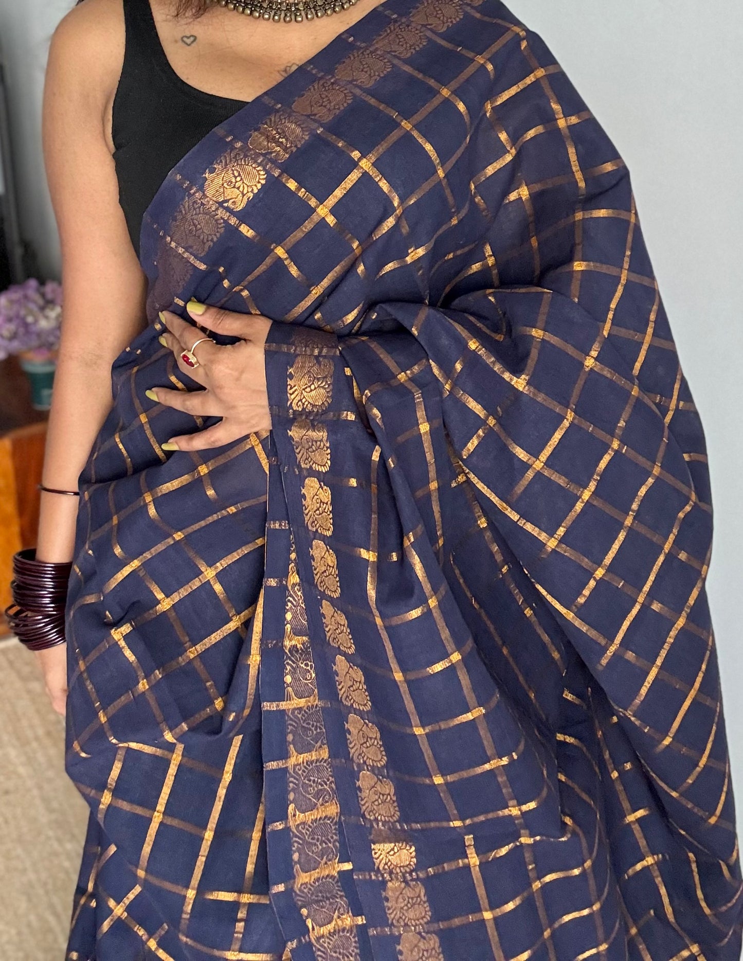 Dark blue pavithra kattam kattuchayam dyed madurai cotton saree - YCCOTNMSFE123
