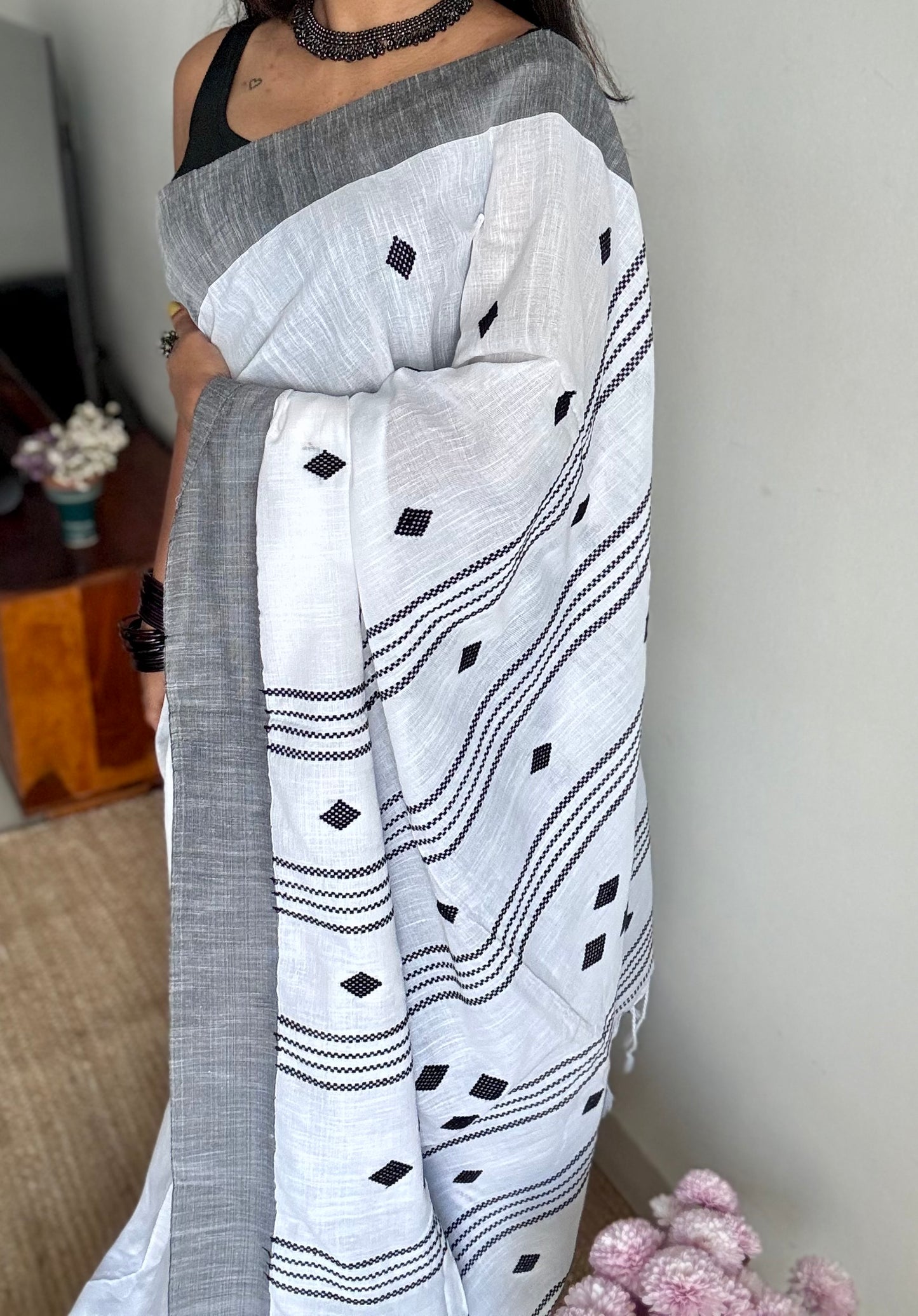 White with black, soft khadi cotton with woven motifs - YCBCKCDE23
