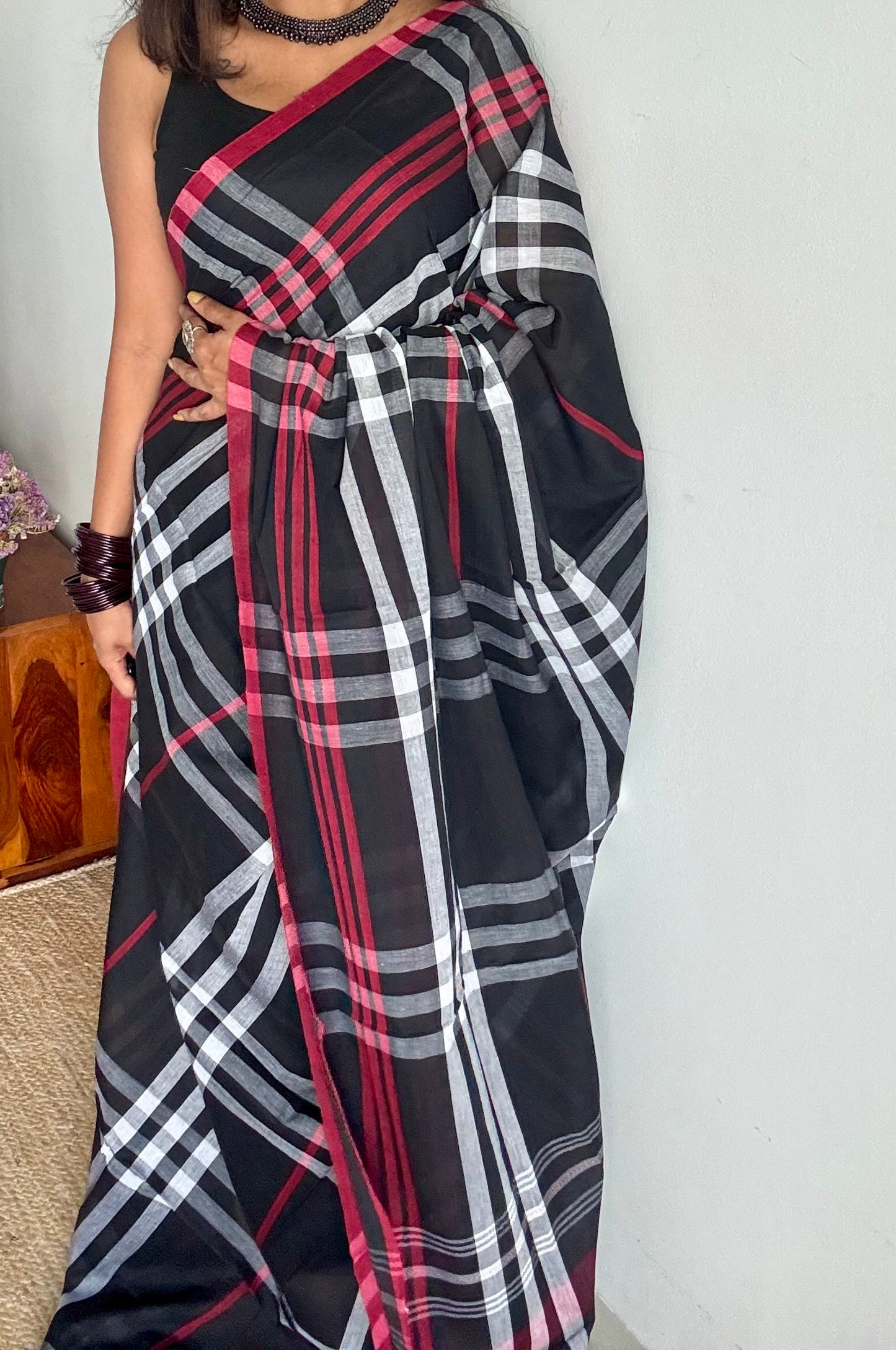 Dhonekhali handloom soft cotton saree, black with white and red big checks - YCBCDFE248
