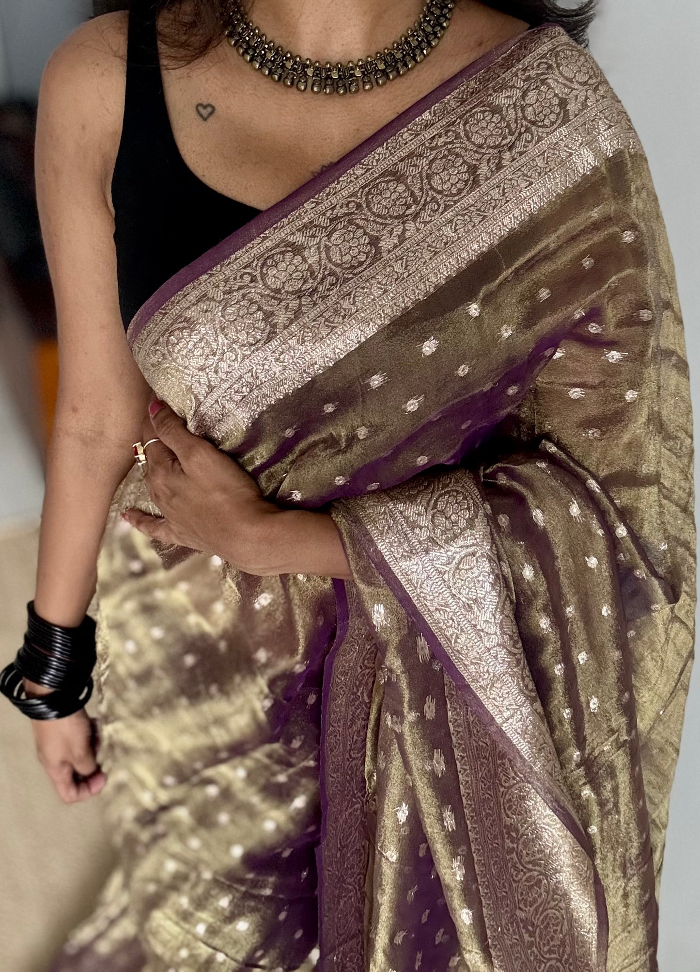 Purple brown with gold double tone, soft crushed tissue, thread zari - YCDOSFEJUTB11