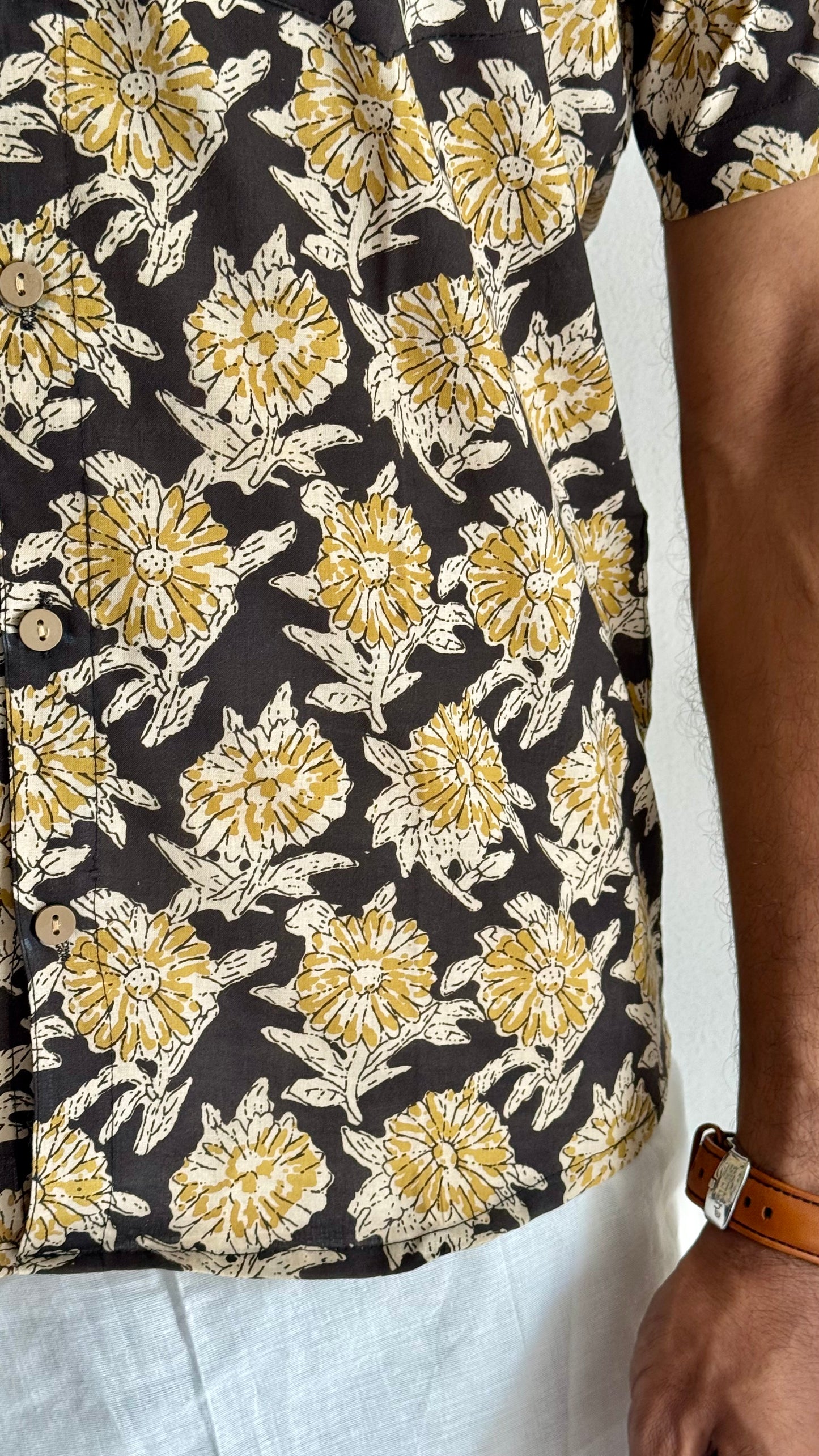 Black & Yellow Floral Block Printed Cotton Men's Half Sleeve Mandarin Collar Kurta Shirt - YCMSEIE190