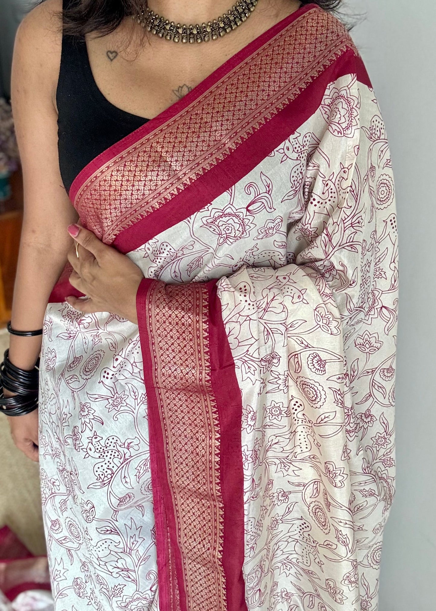 White and red contrast, printed kalamkari, semi-tussar - YCWOTDSTK01