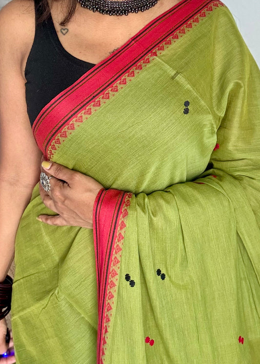 dhaniakhali saree, dhonekhali saree, bengal handloom saree, breathable summer saree, handloom saree