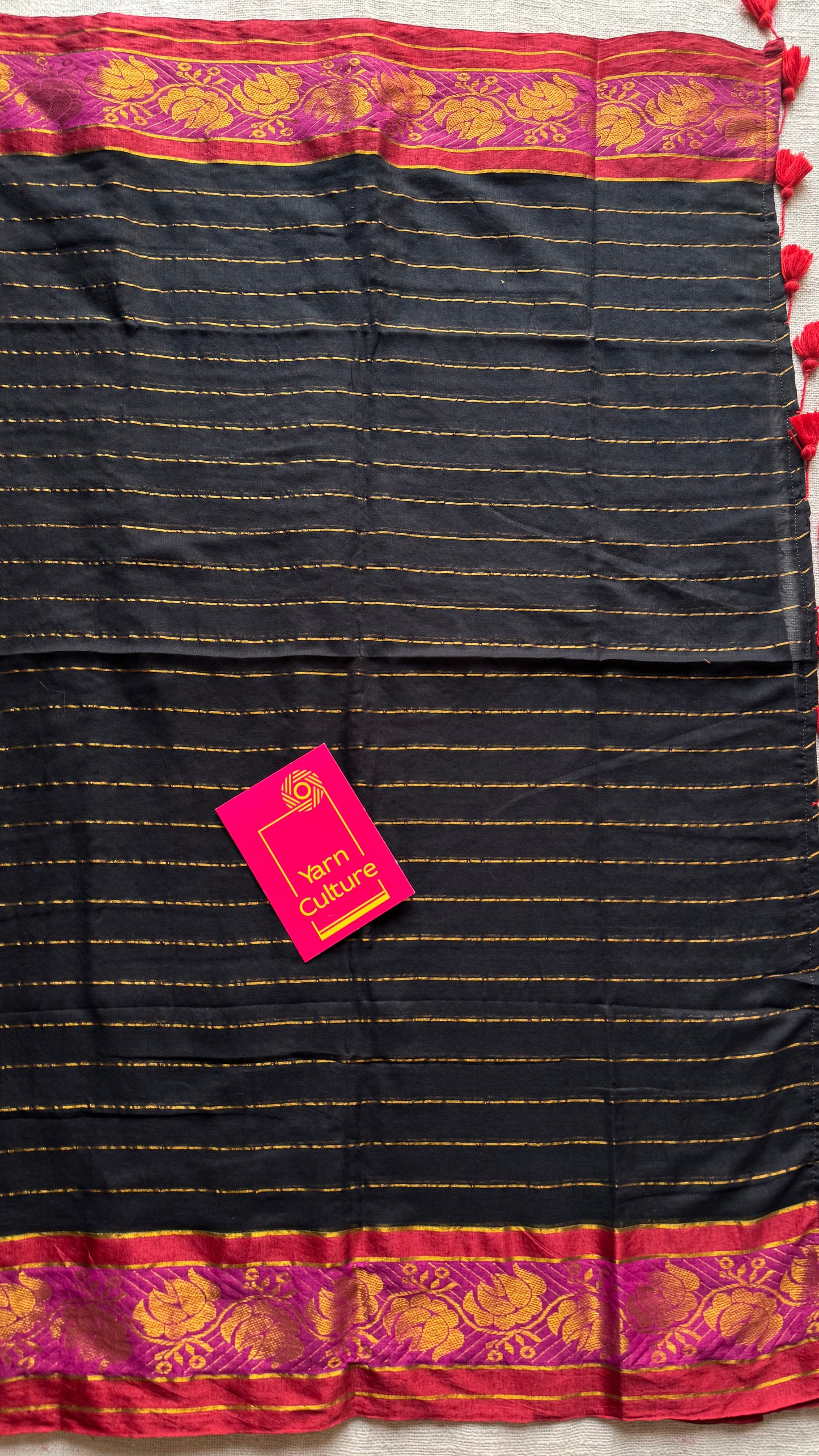 Black mul with magenta and maroon brocade border - YCBCMCNO75