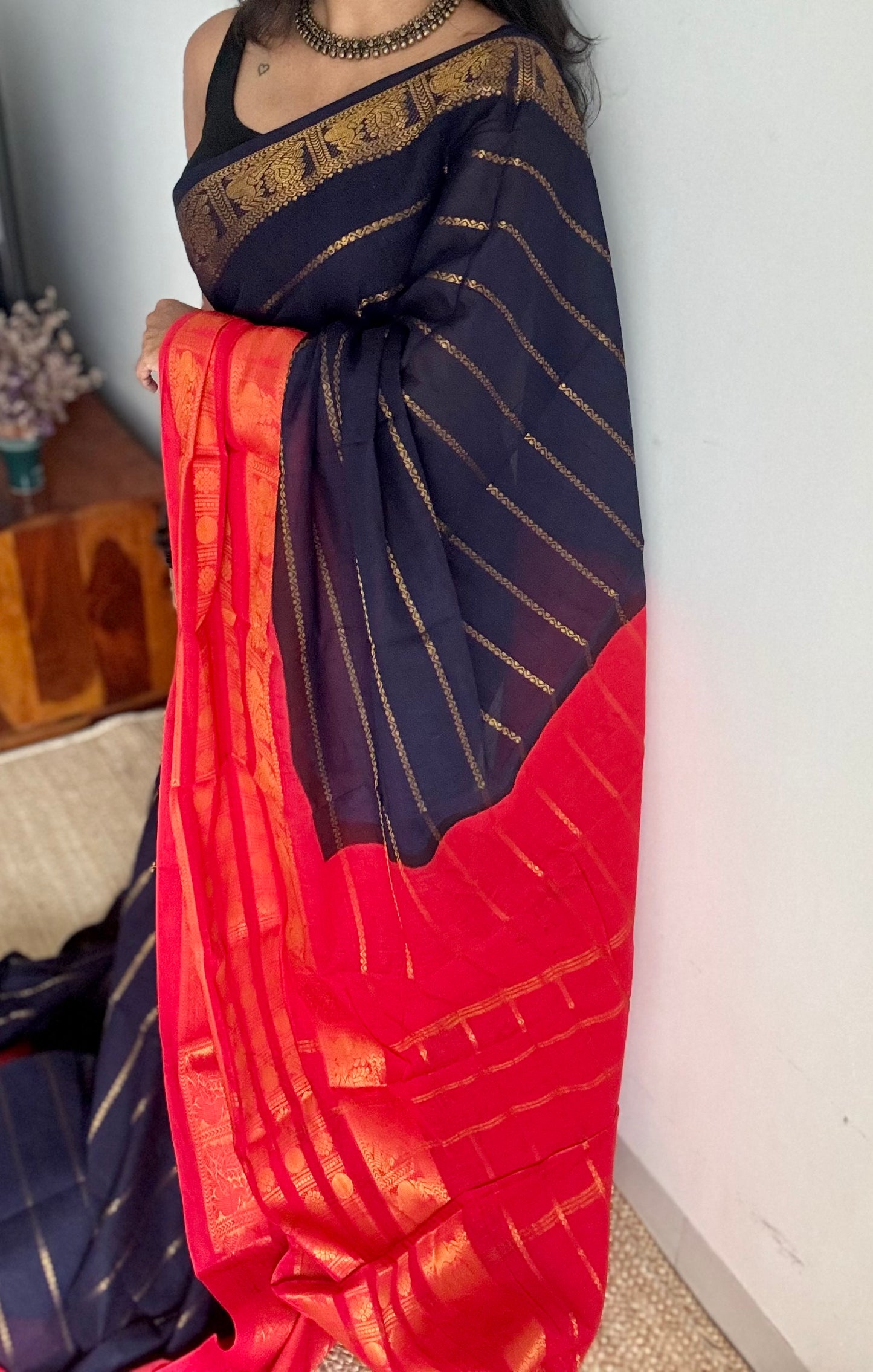 Dark blue, bright red, peacock rudraksham motif, single side broad zari - madurai kattuchayam dyed - YCCOTNAURS15