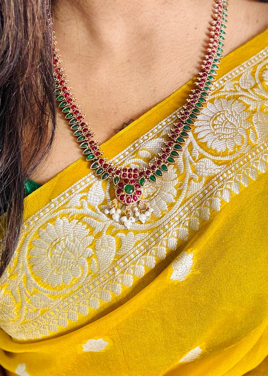 Long mullamottu (bud shaped) green and red neckpiece with earrings - YCGPNP680