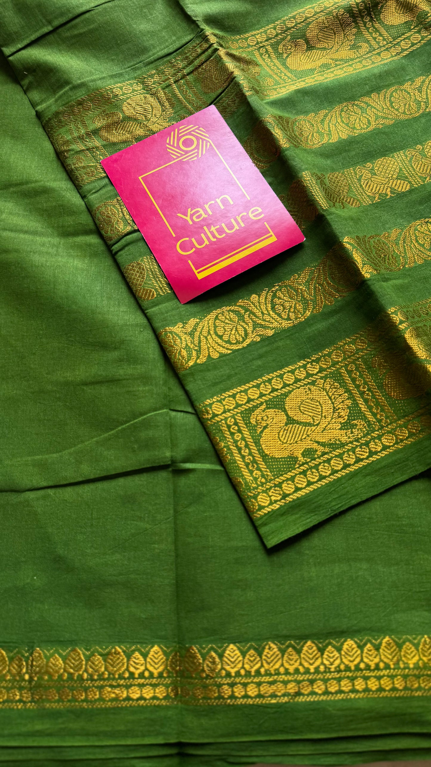 Bright green long border sungudi, kattuchayam dyed madurai cotton - YCCOTNMSAP132