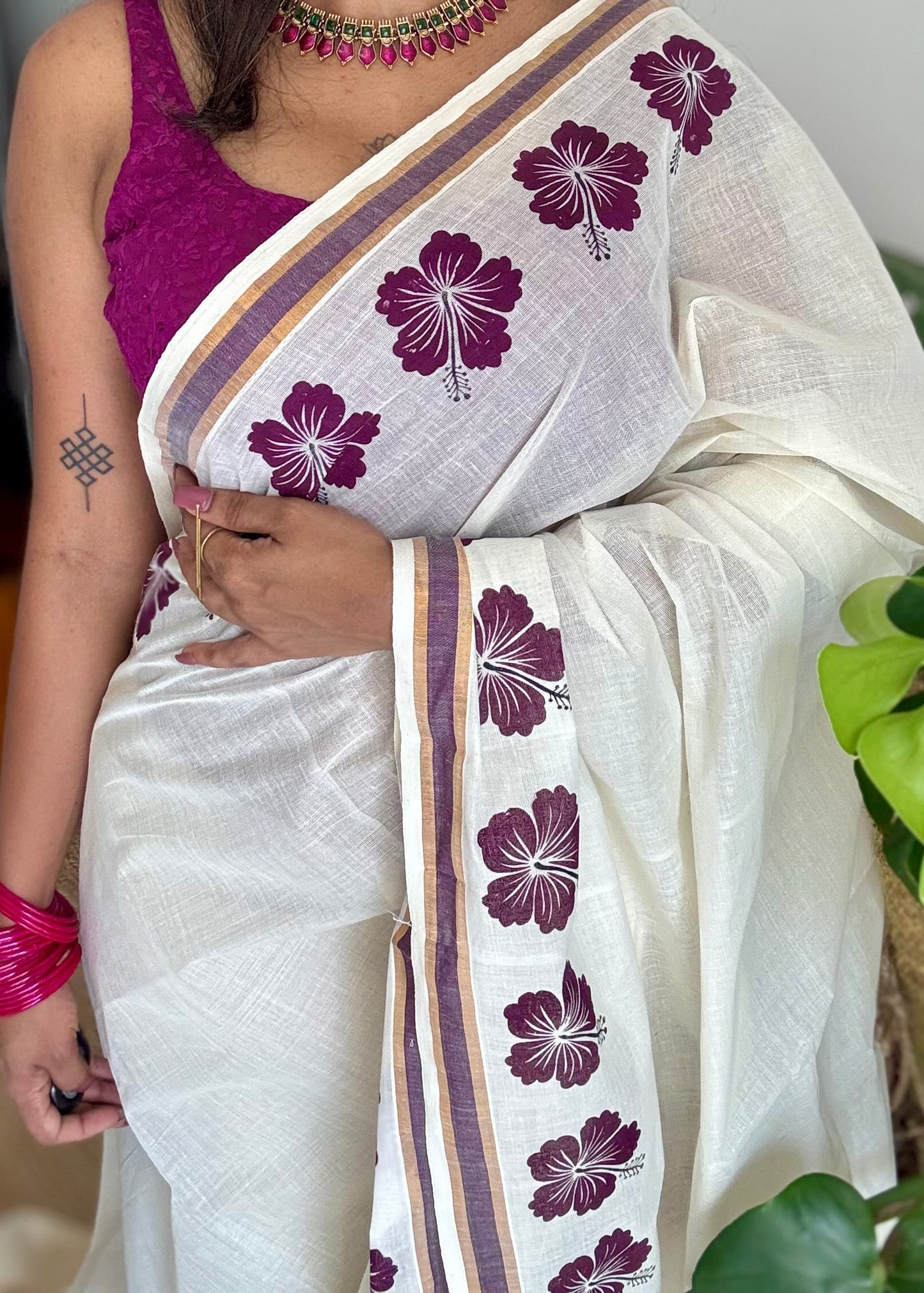 Ivory and gold soft cotton saree, wine hibiscus (chembarathi) flowers - YCIEON63