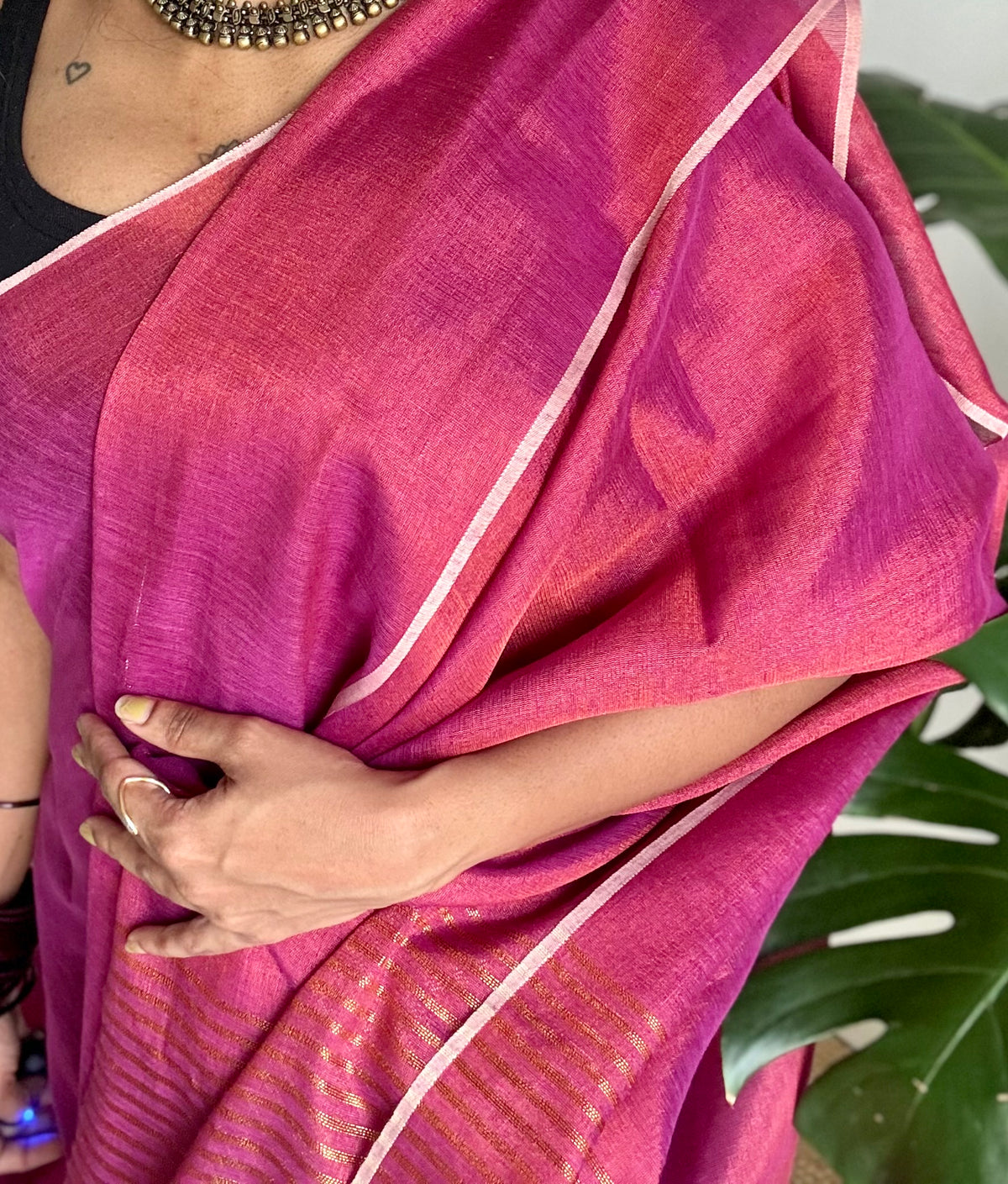 Magenta pink with gold, dual tone metallic tissue linen saree - YCBCLTOC57