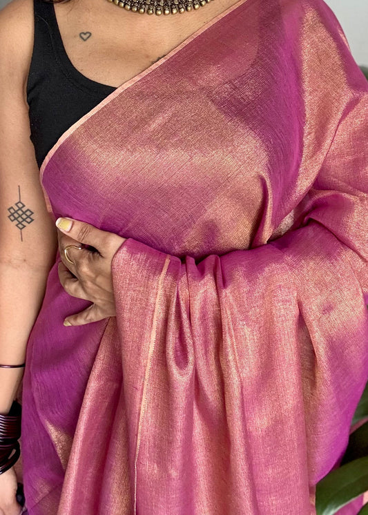 Light purple pink with gold, dual tone metallic tissue linen saree - YCBCLTOC55