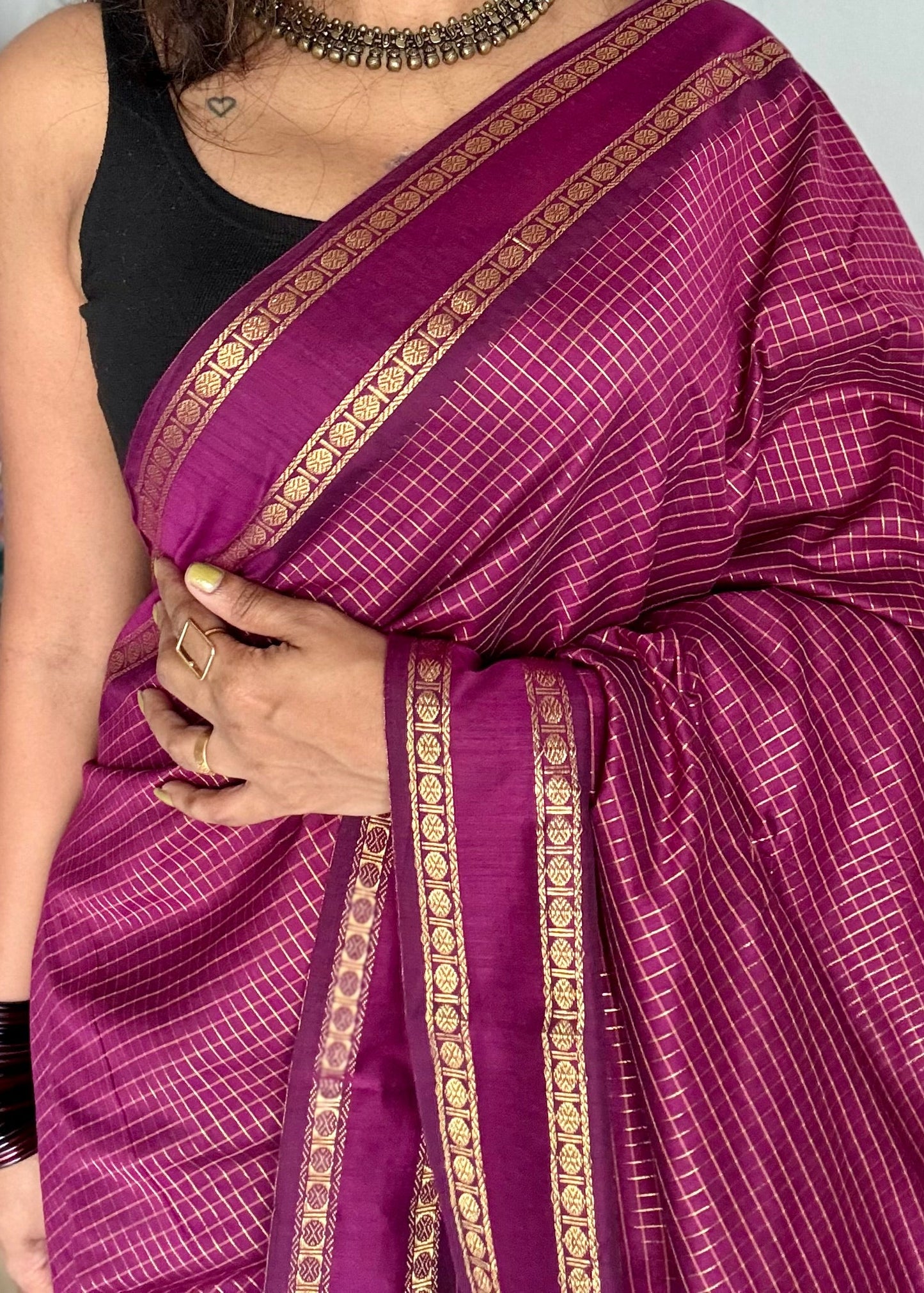 Wine, arani zari checks saree, cotton silk - YCCOTNARFE51