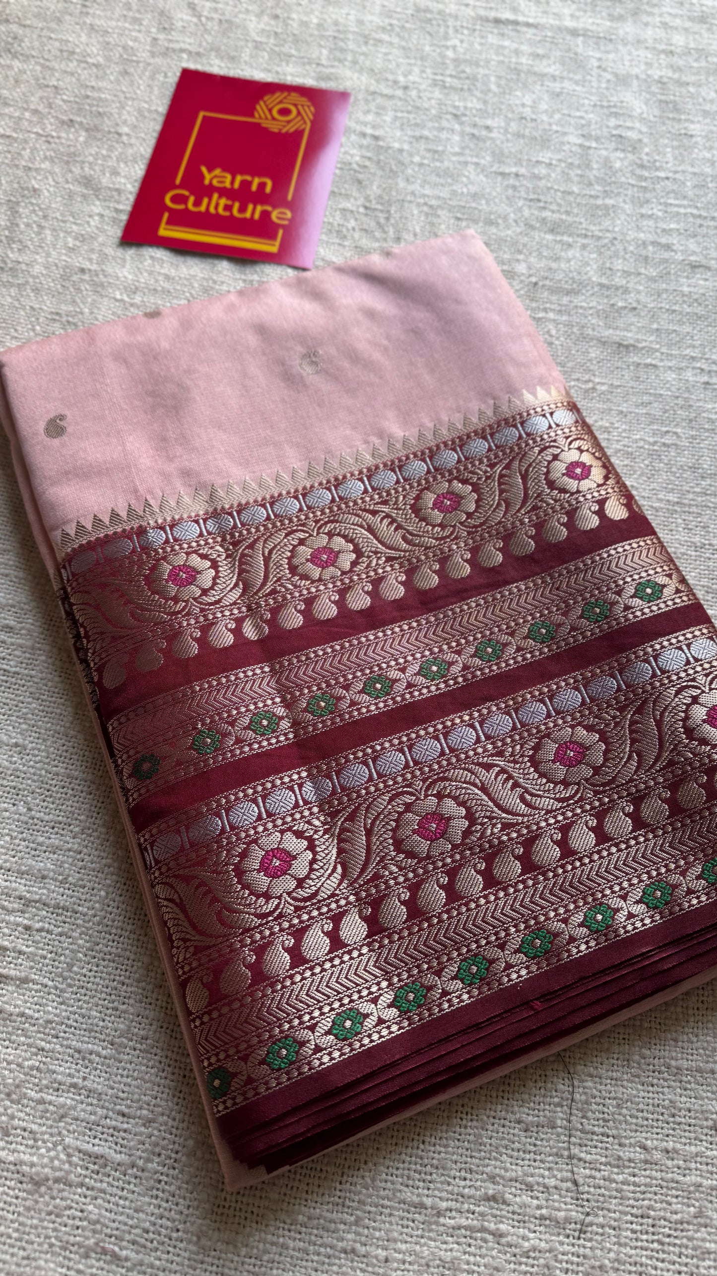 Salmon pink with maroon multicoloured vintage border, semi-silk - YCBLSSJA14