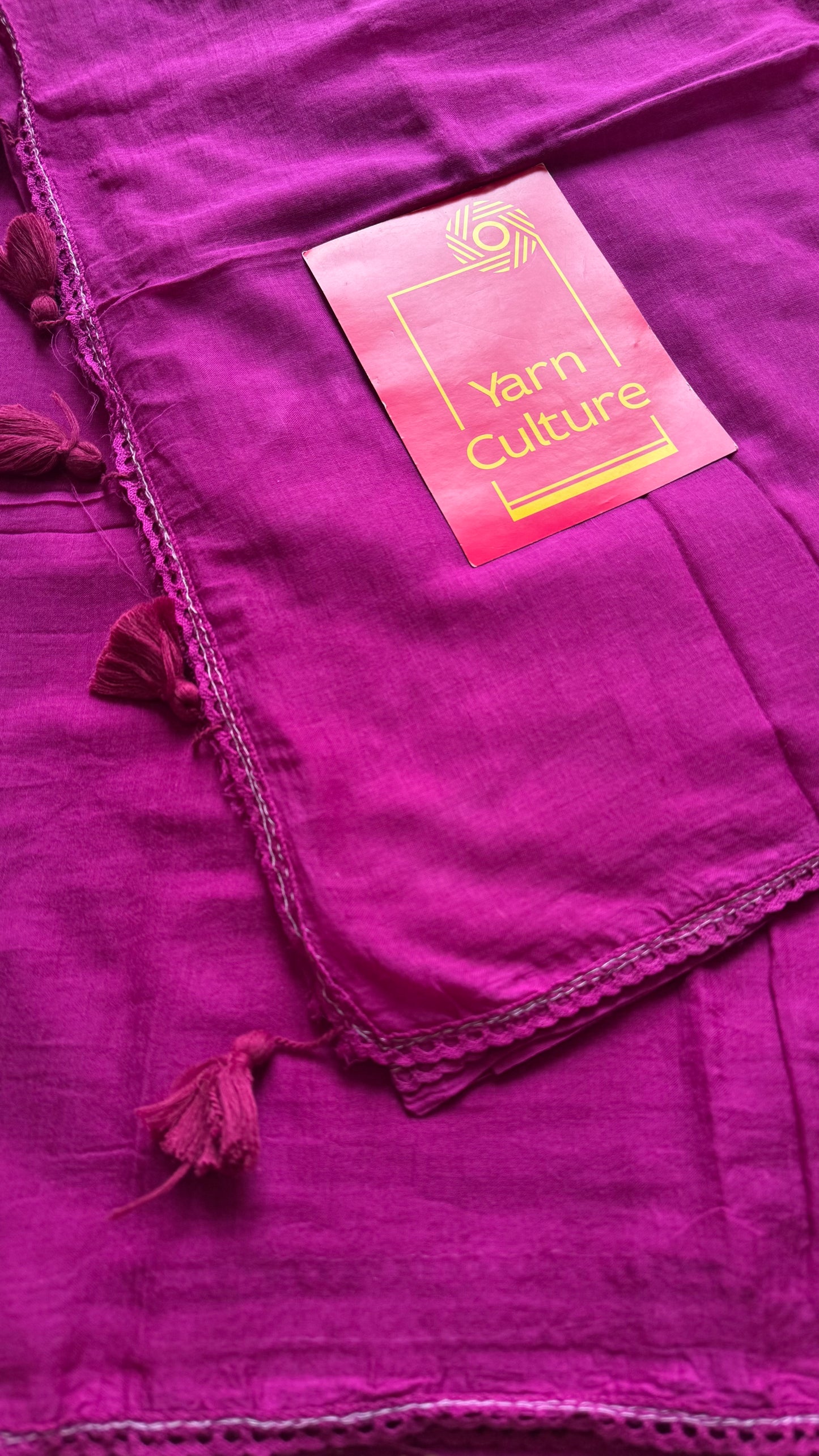 Purple pink plain mul saree with lace border - YCBCMCFE404