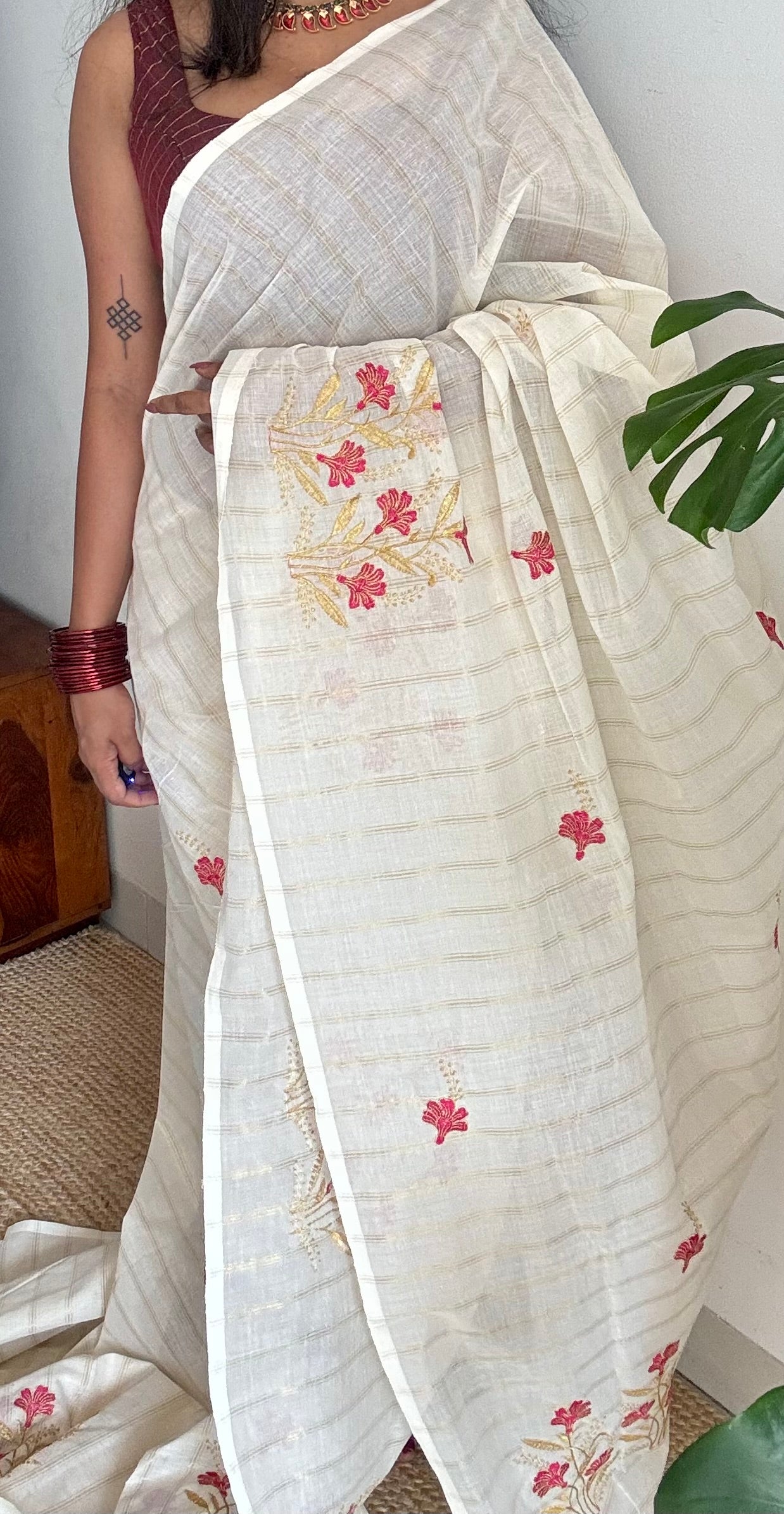 Ivory and gold soft cotton saree, hot pink floral embroidery  - YCIEON54