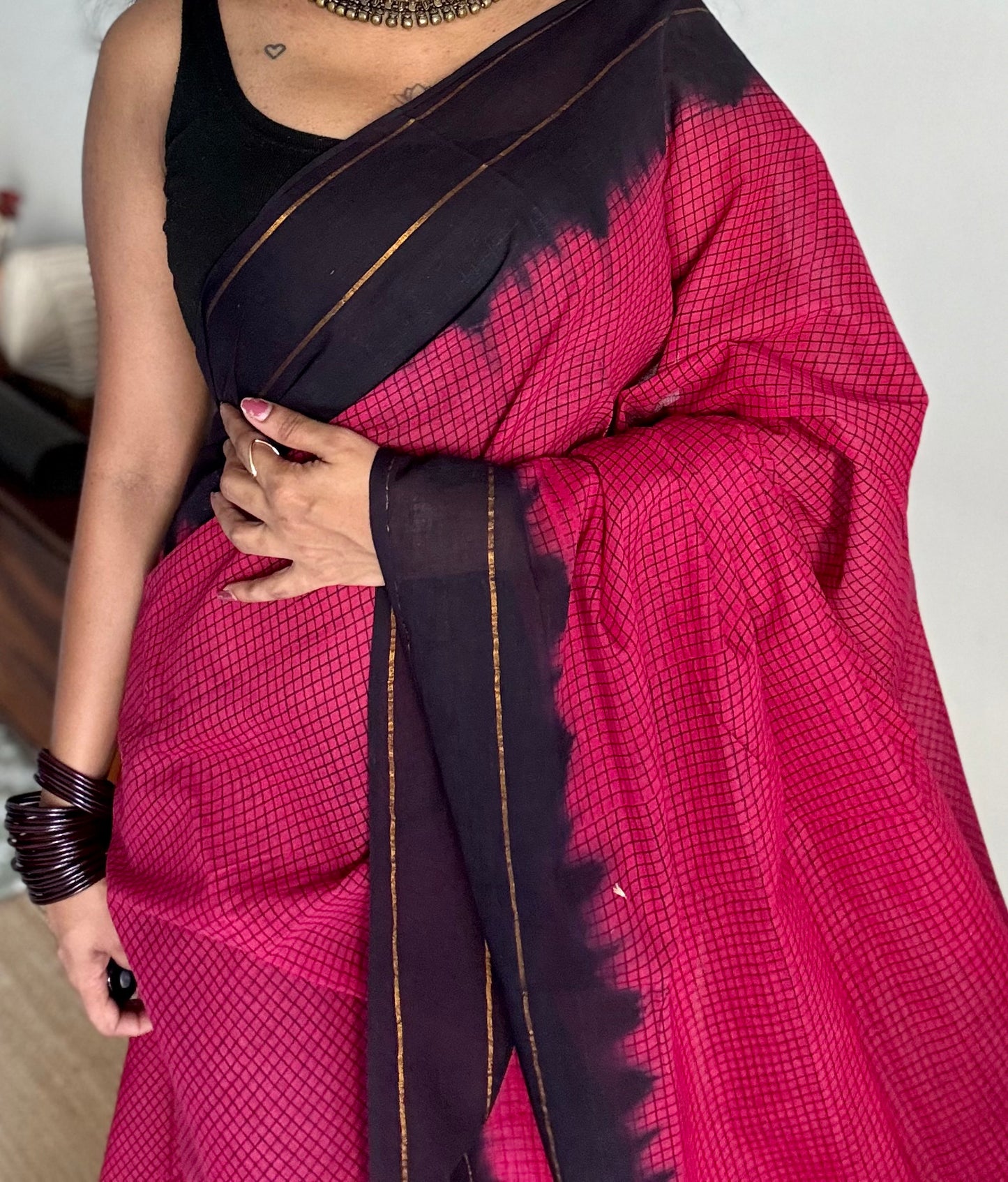 Dark pink with black contrast, checkered kattuchayam dyed madurai cotton saree - YCCOTNMA234