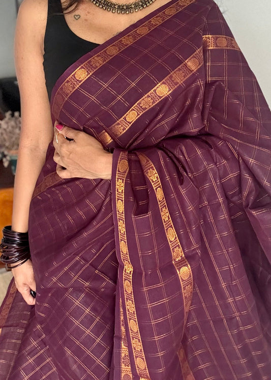 Purple brown adayar gold zari kattam, sungudi cotton - YCCOTNOCSC50