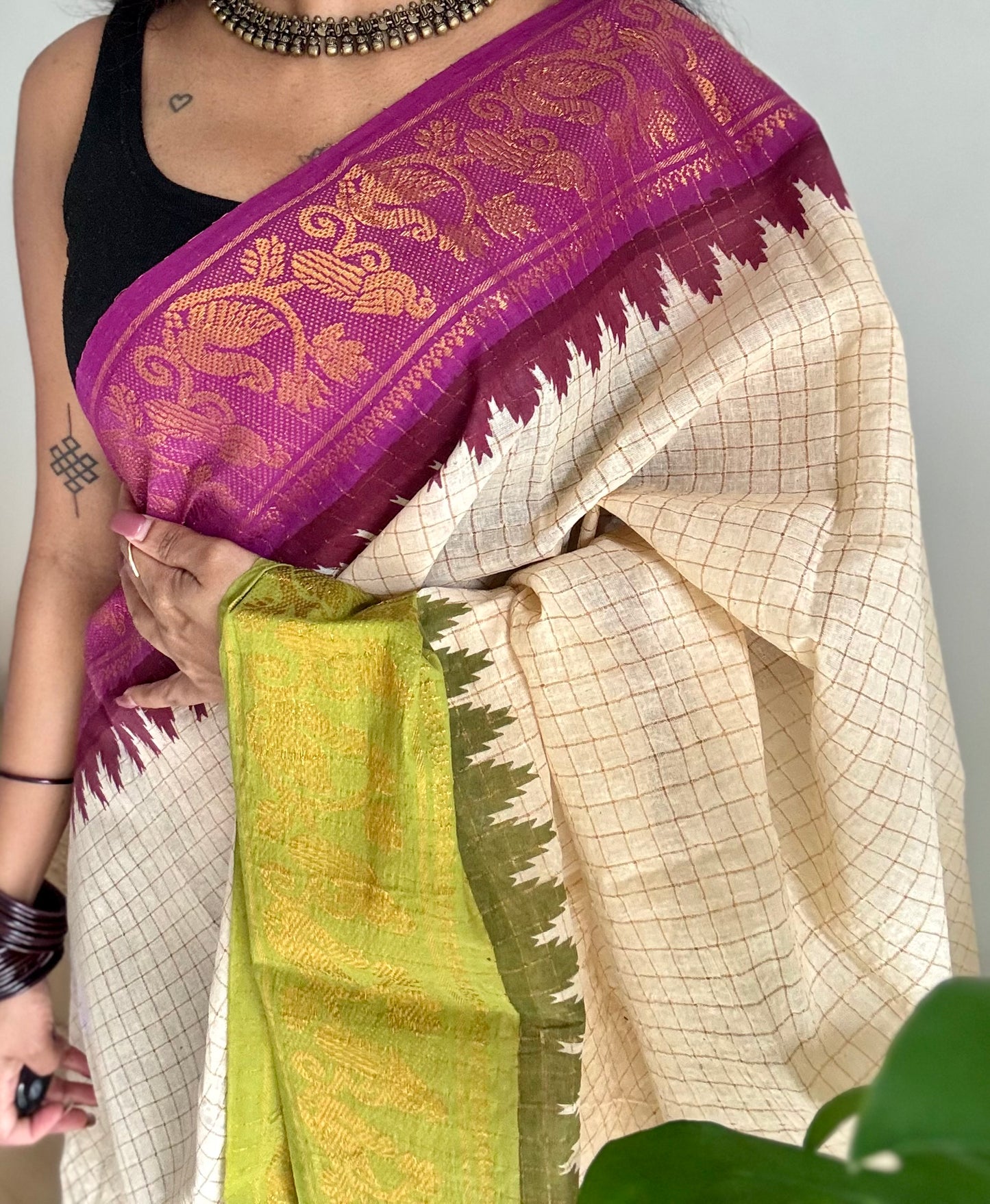 Sungudi cotton checks, ivory gold base, magenta and lime green dual tone border, soft cotton - YCCOTNMSJUL09