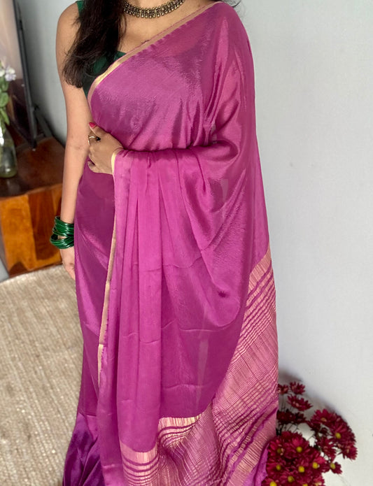 Dusty pink chiffon with thin gold zari border  - YCDESE22
