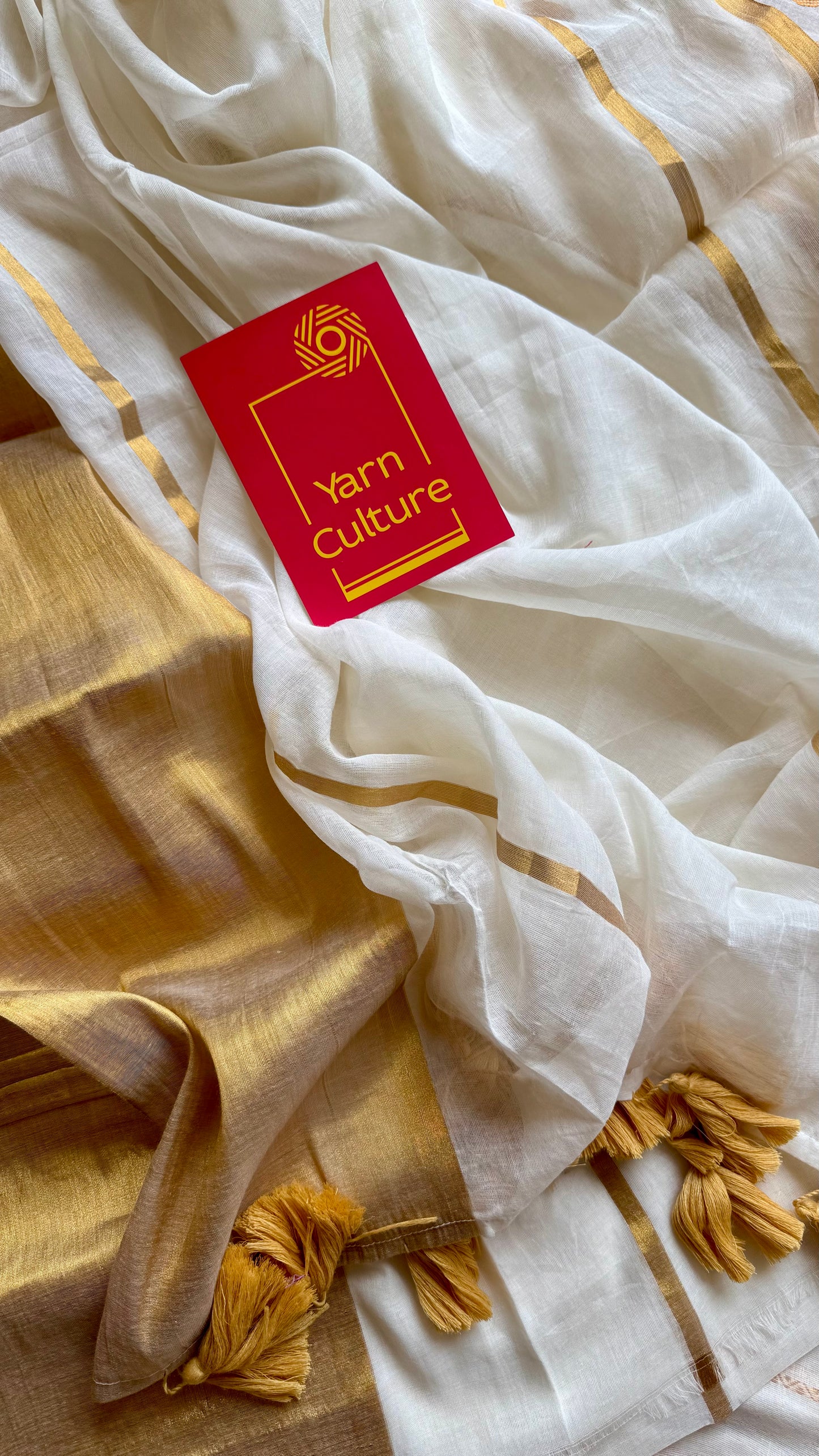 Ivory mul saree, wide gold zari border - YCIEON39