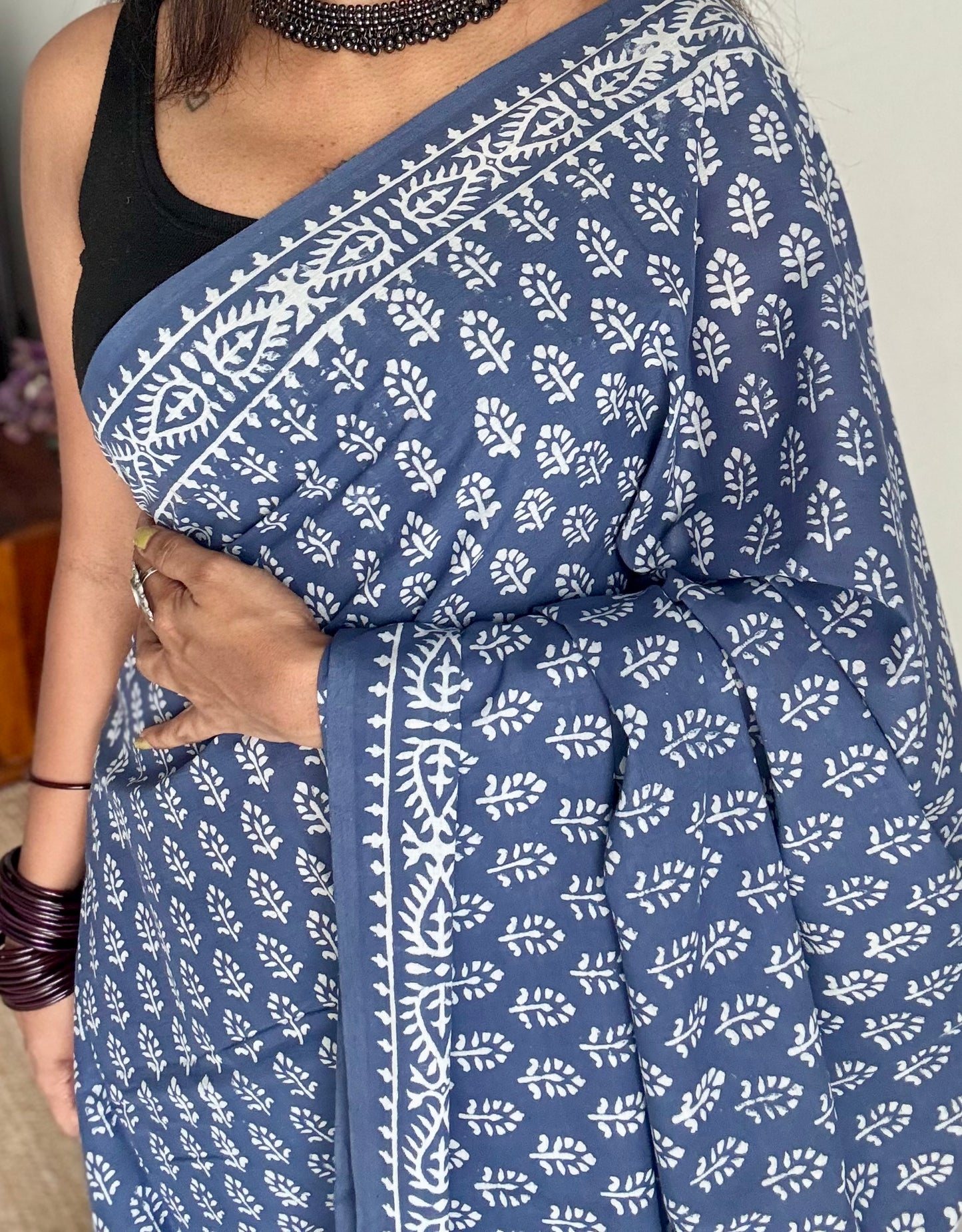 Greyish blue with off white floral block printed soft cotton saree - YCTORCMA21