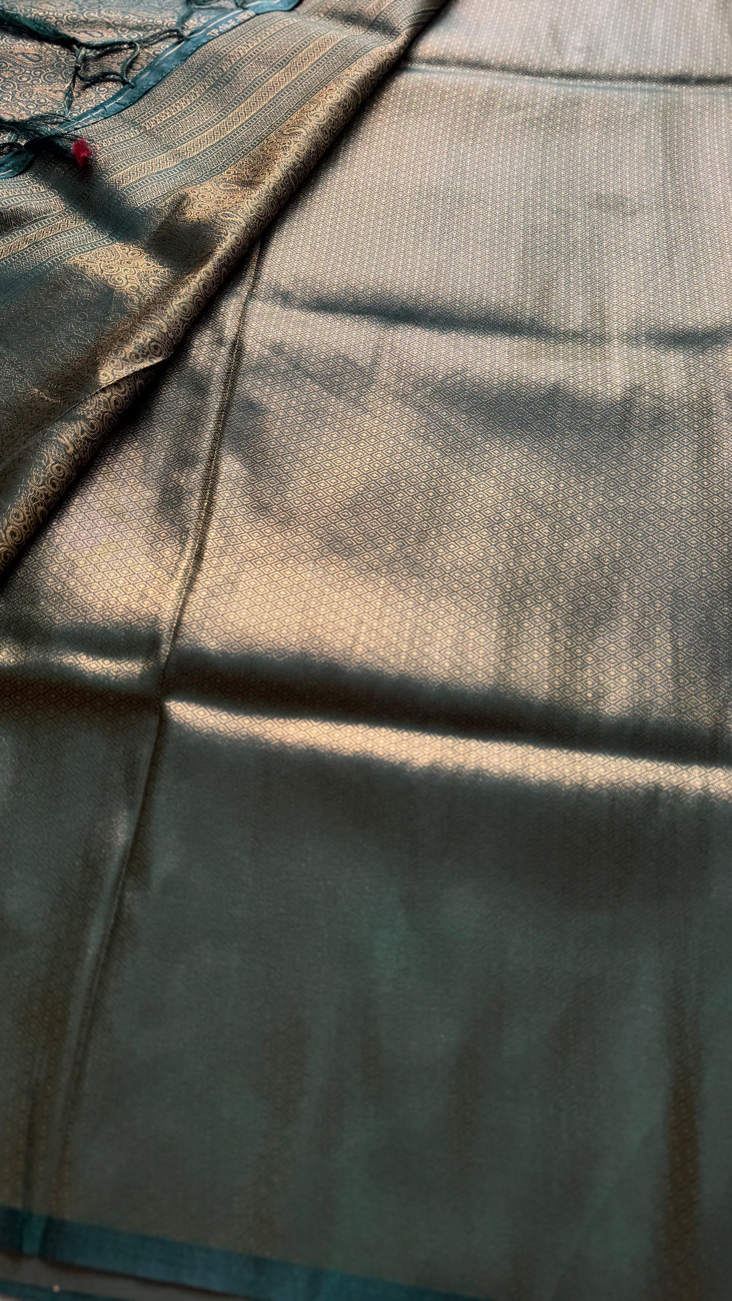 Dark green, antique gold zari, semi -silk - YCDOSOCSS04