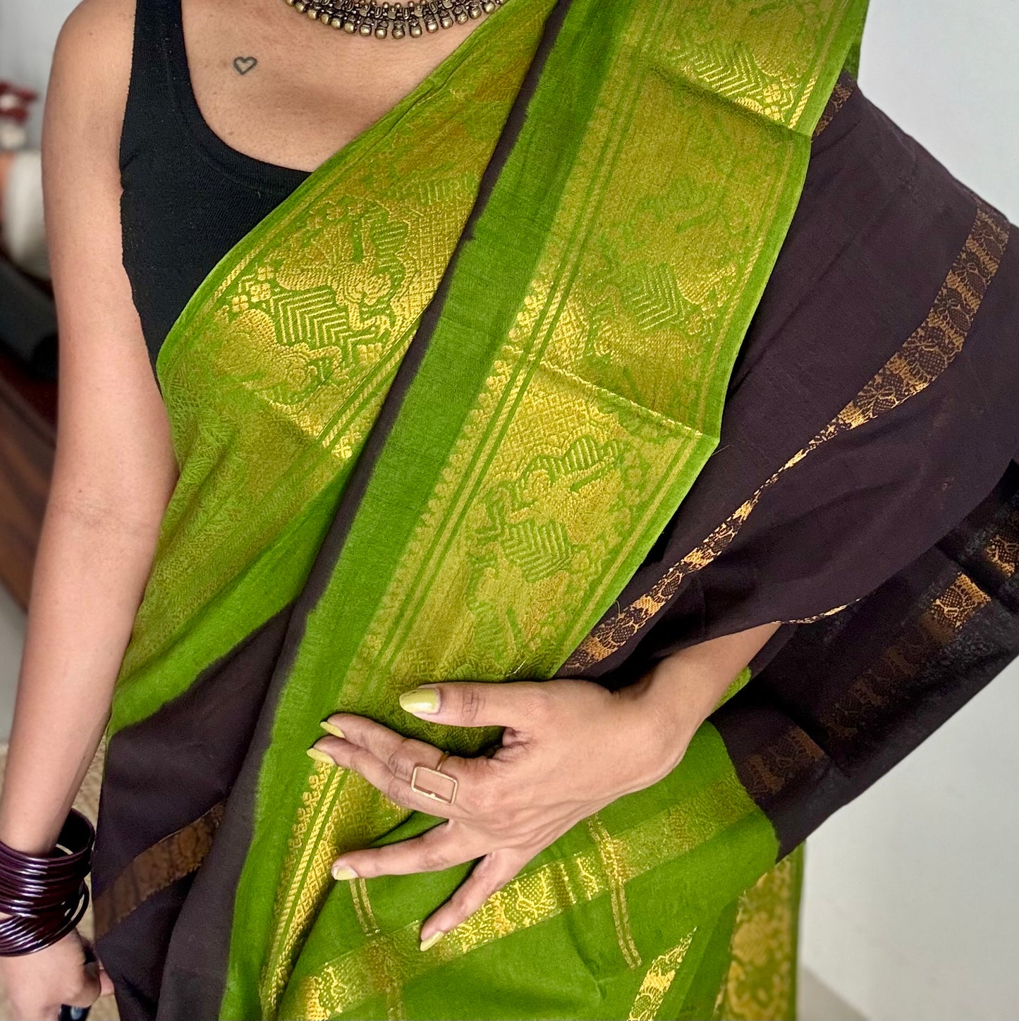 Black with green, multi peacock motif lines, kattuchayam dyed sungudi cotton - YCCOTNJUCC14
