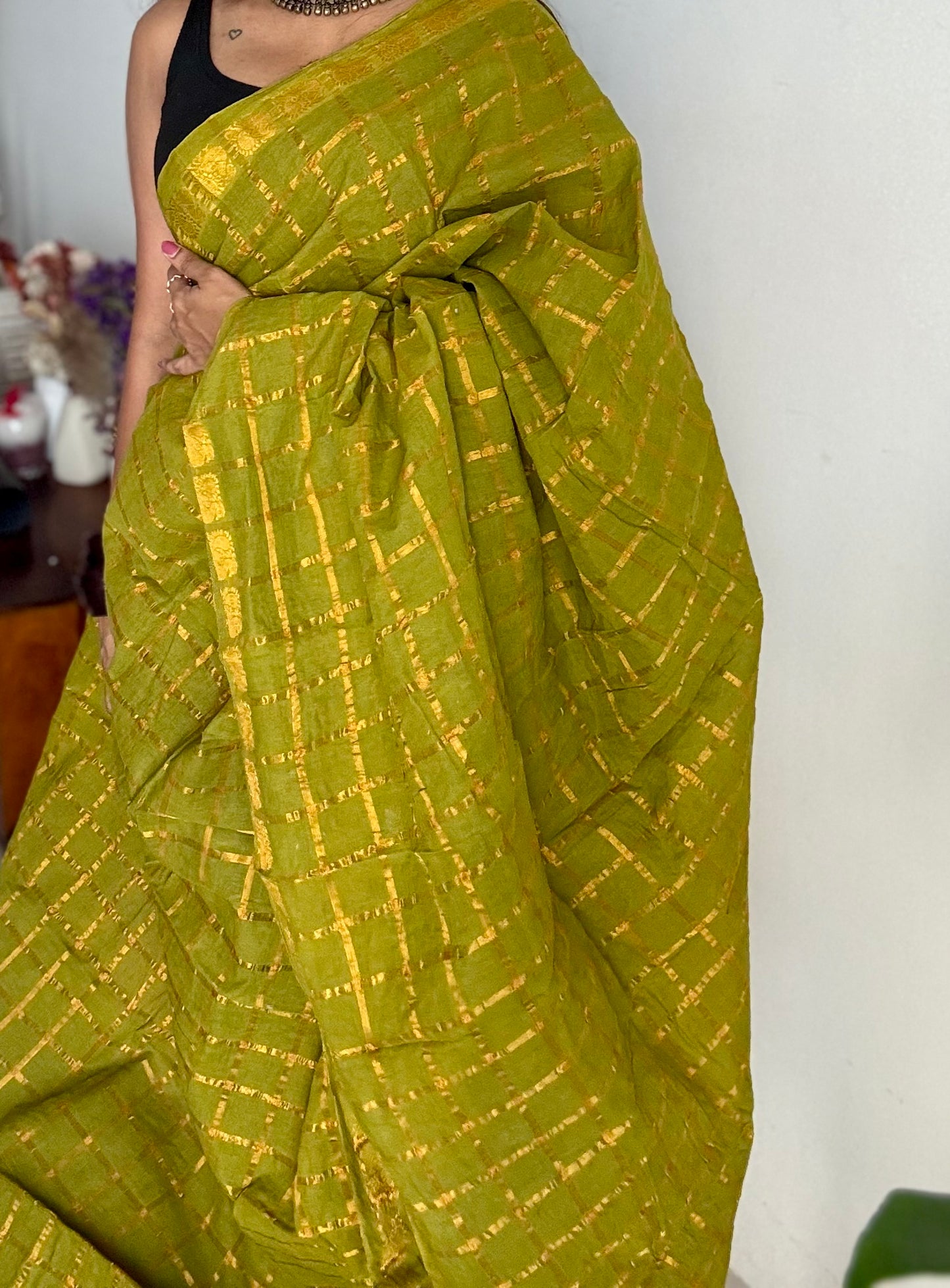 Parrot green pavithra kattam kattuchayam dyed madurai cotton saree - YCCOTNMSAP190