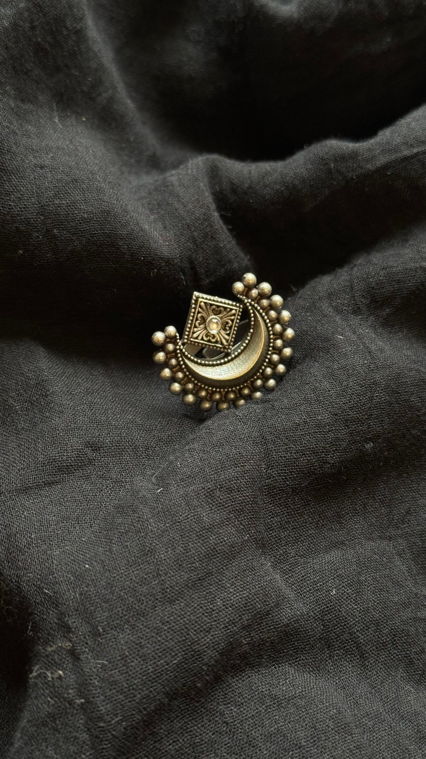 Adjustable ring, half moon ring, white stone - YCOSFR604