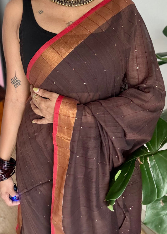 Brown mul cotton saree with sequins and zari border - YCBCMCSE33