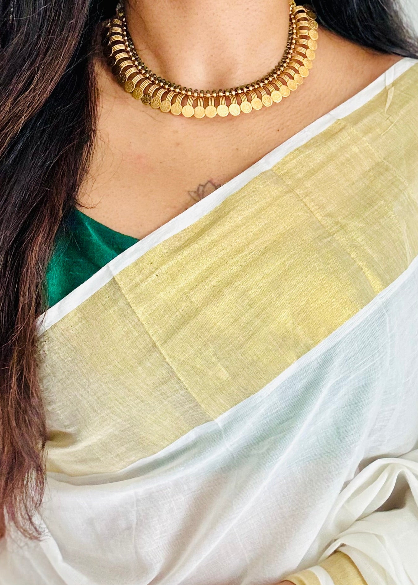 Coin neckpiece with green stones, with earrings - YCGPNP739