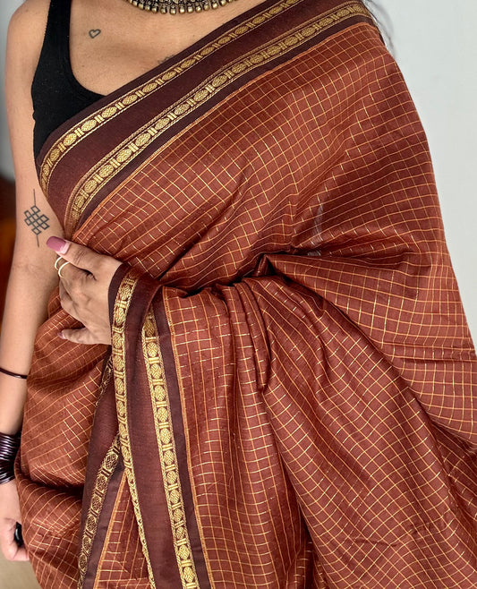 Brown, arani zari checks saree, cotton silk - YCCOTNAUG14